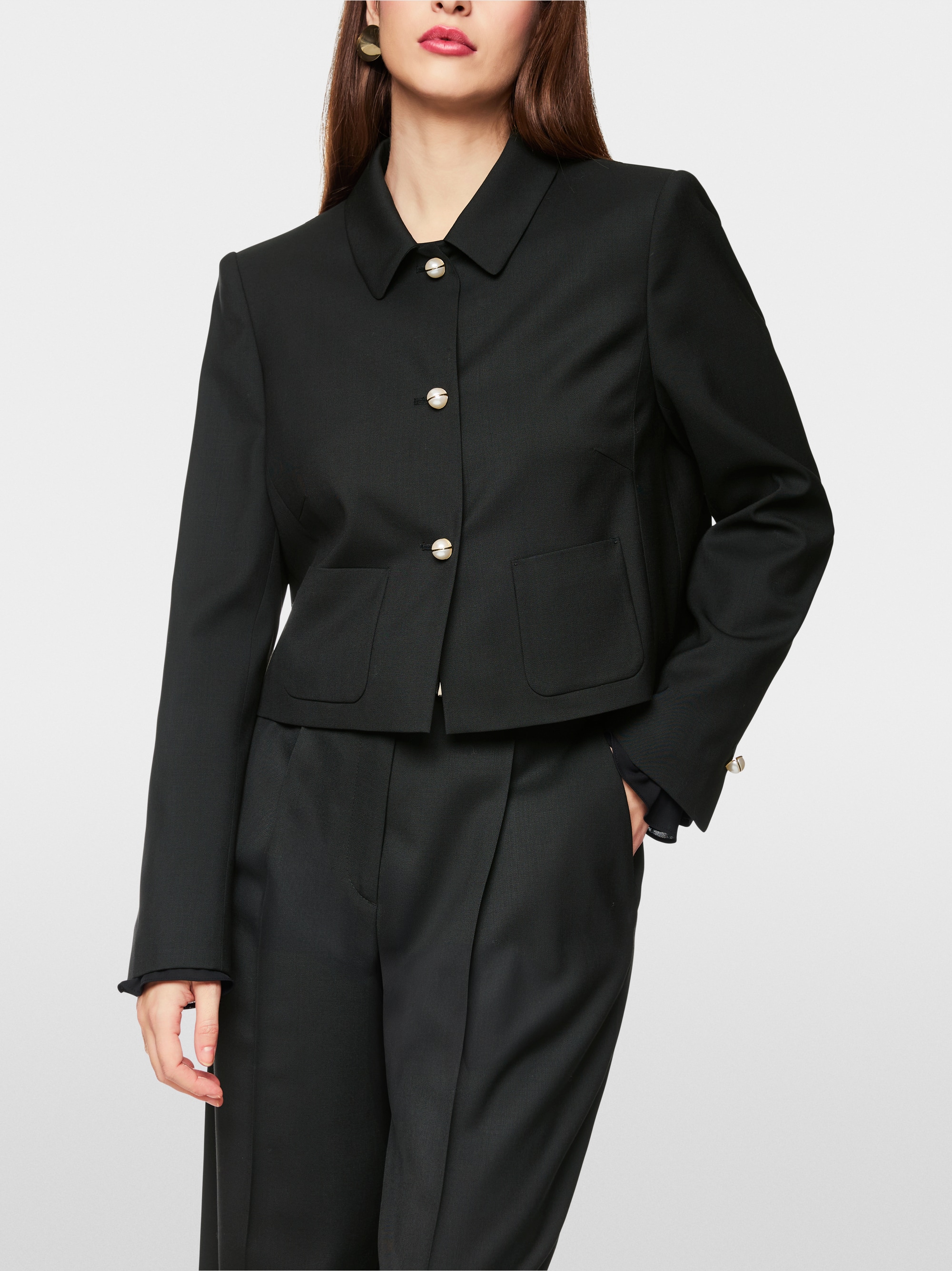 Elegante Jacke mit Perlen-Knöpfe