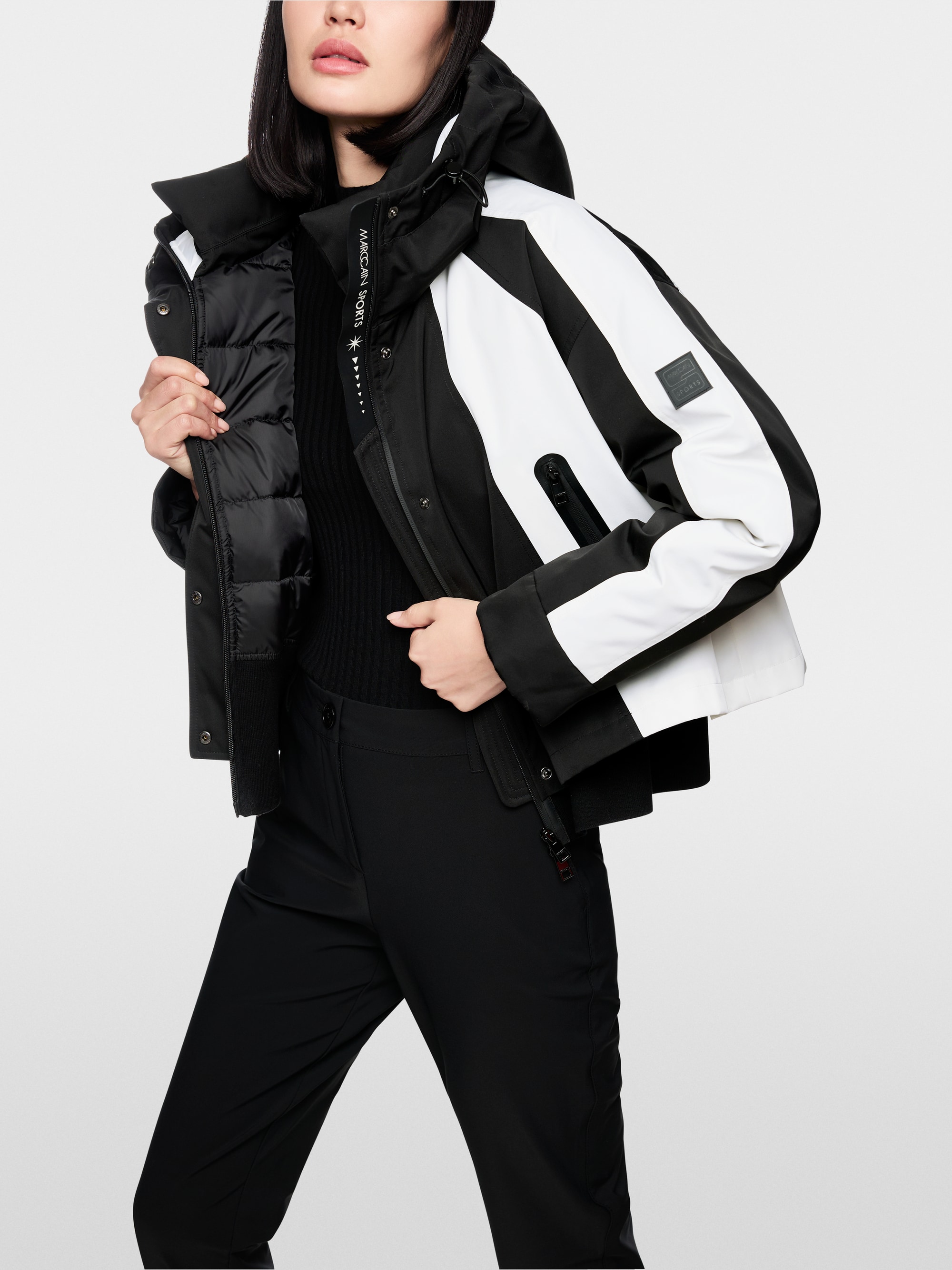 Outdoor jacket in a layered look