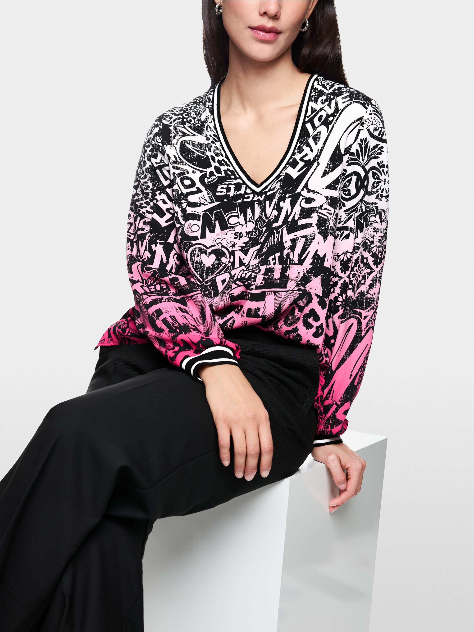 Losvallende blouse met print
