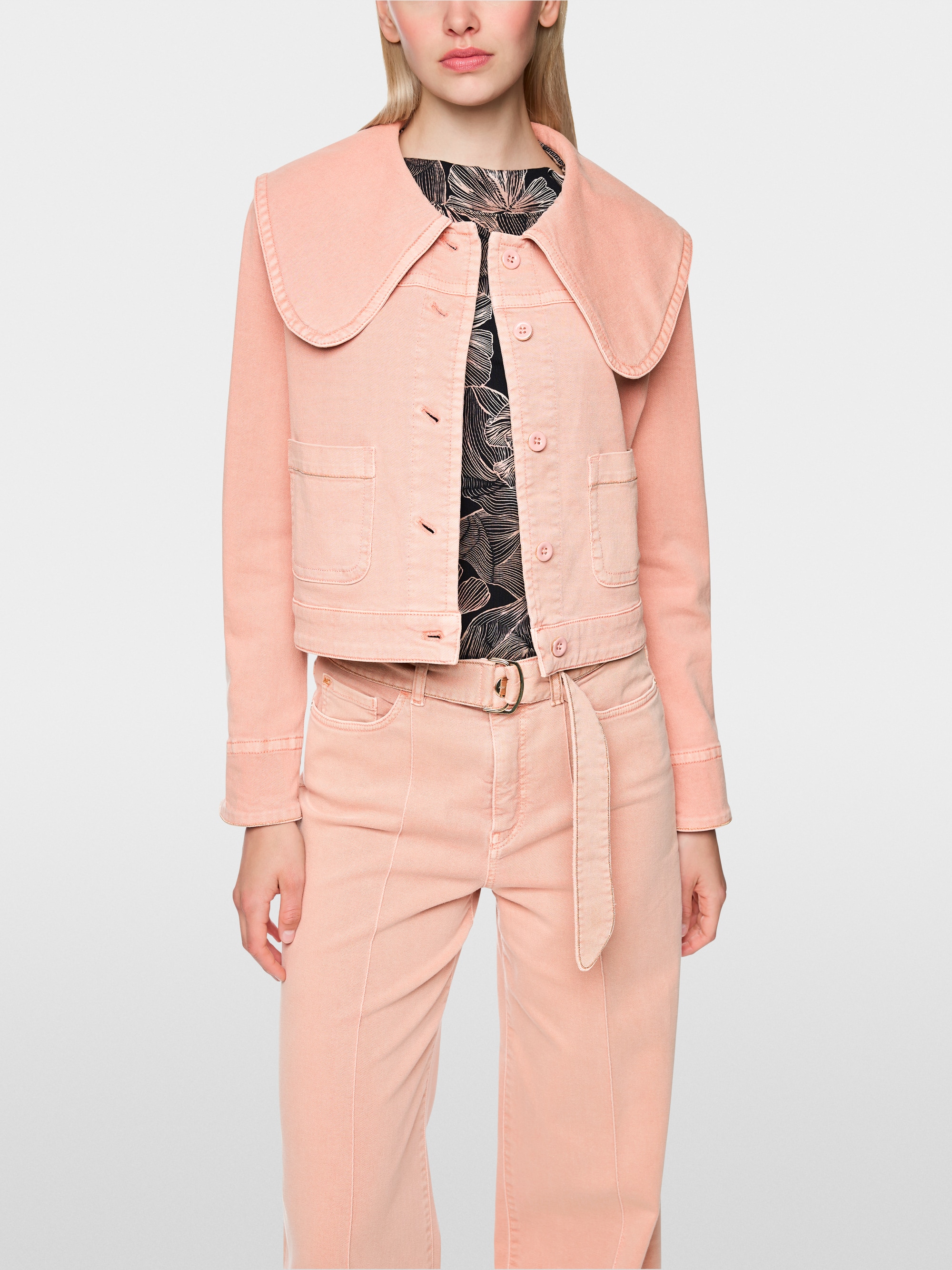 Denim jacket with oversized collar