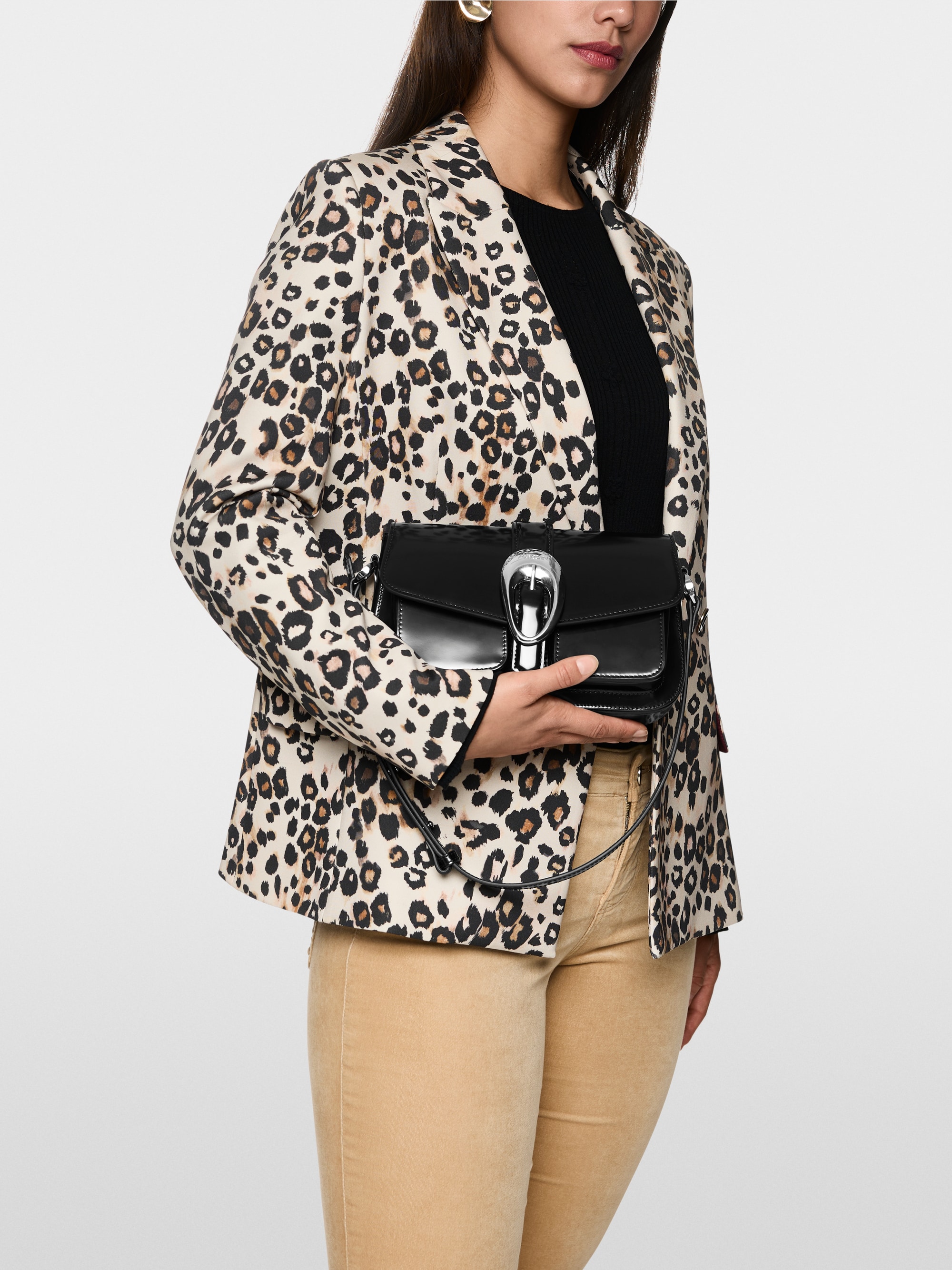 Sac à bandoulière élégant avec boucle logo