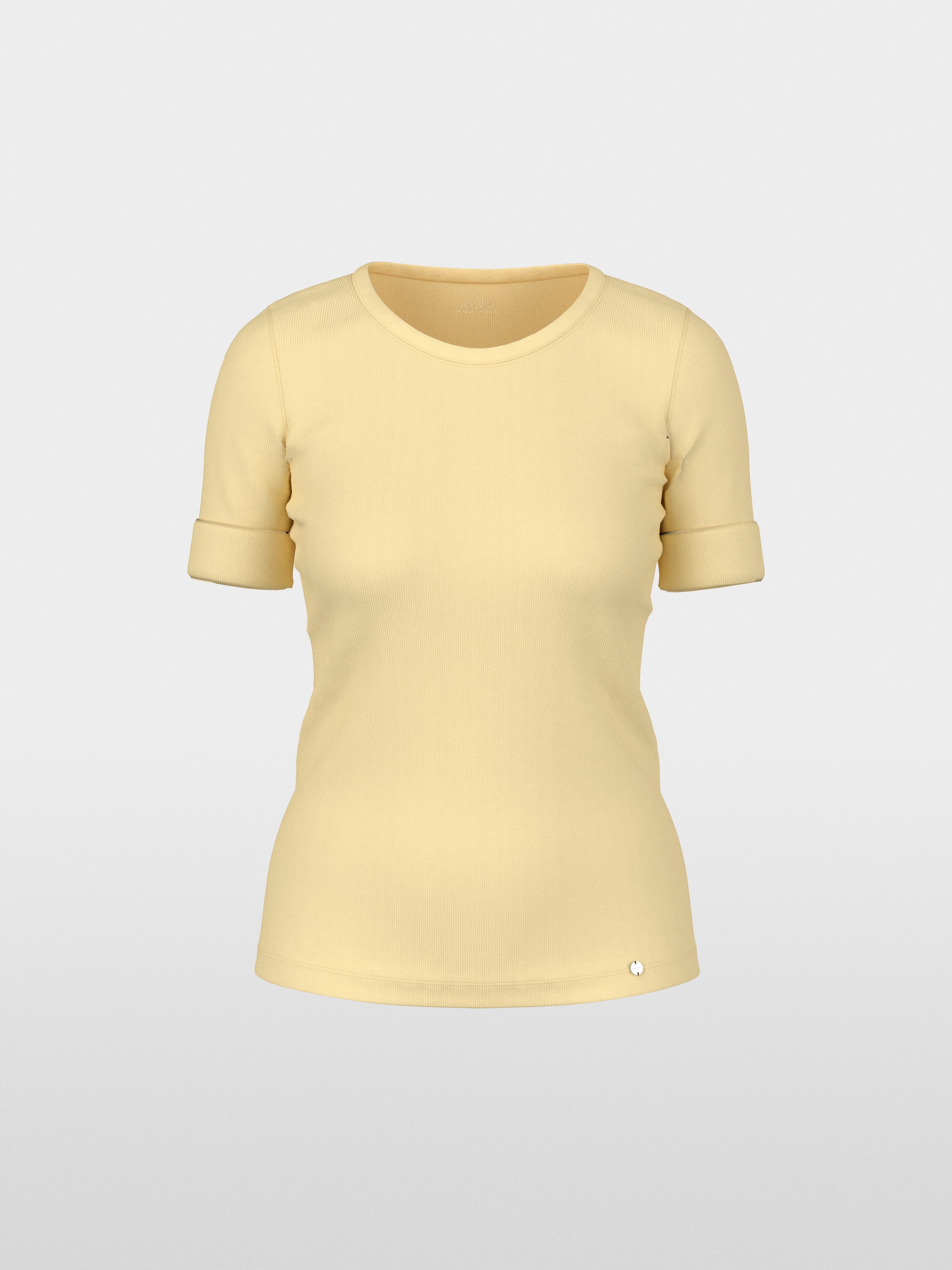 Slim-fit T-shirt with 3/4 sleeves