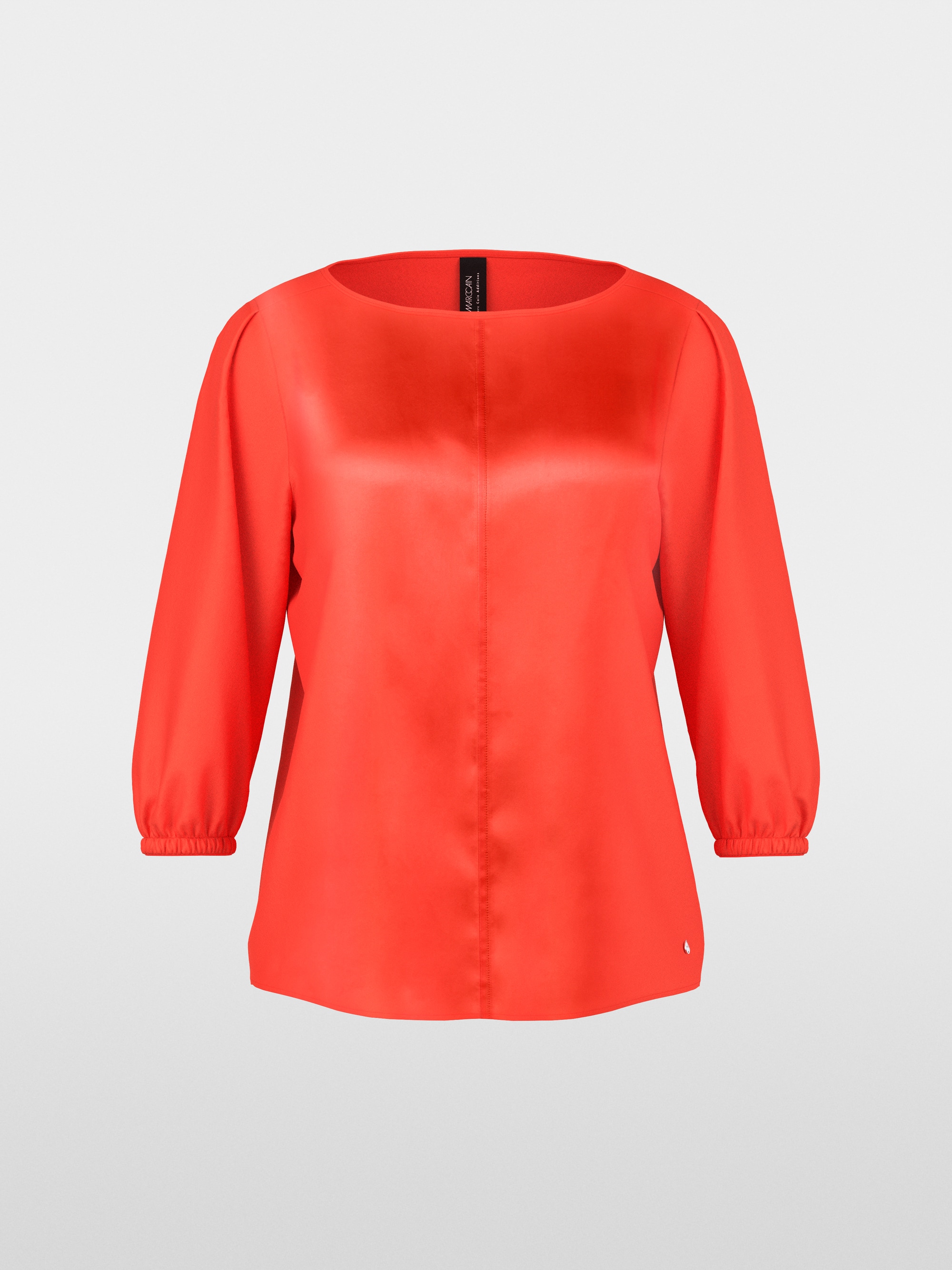 Feminine blouse in pure silk