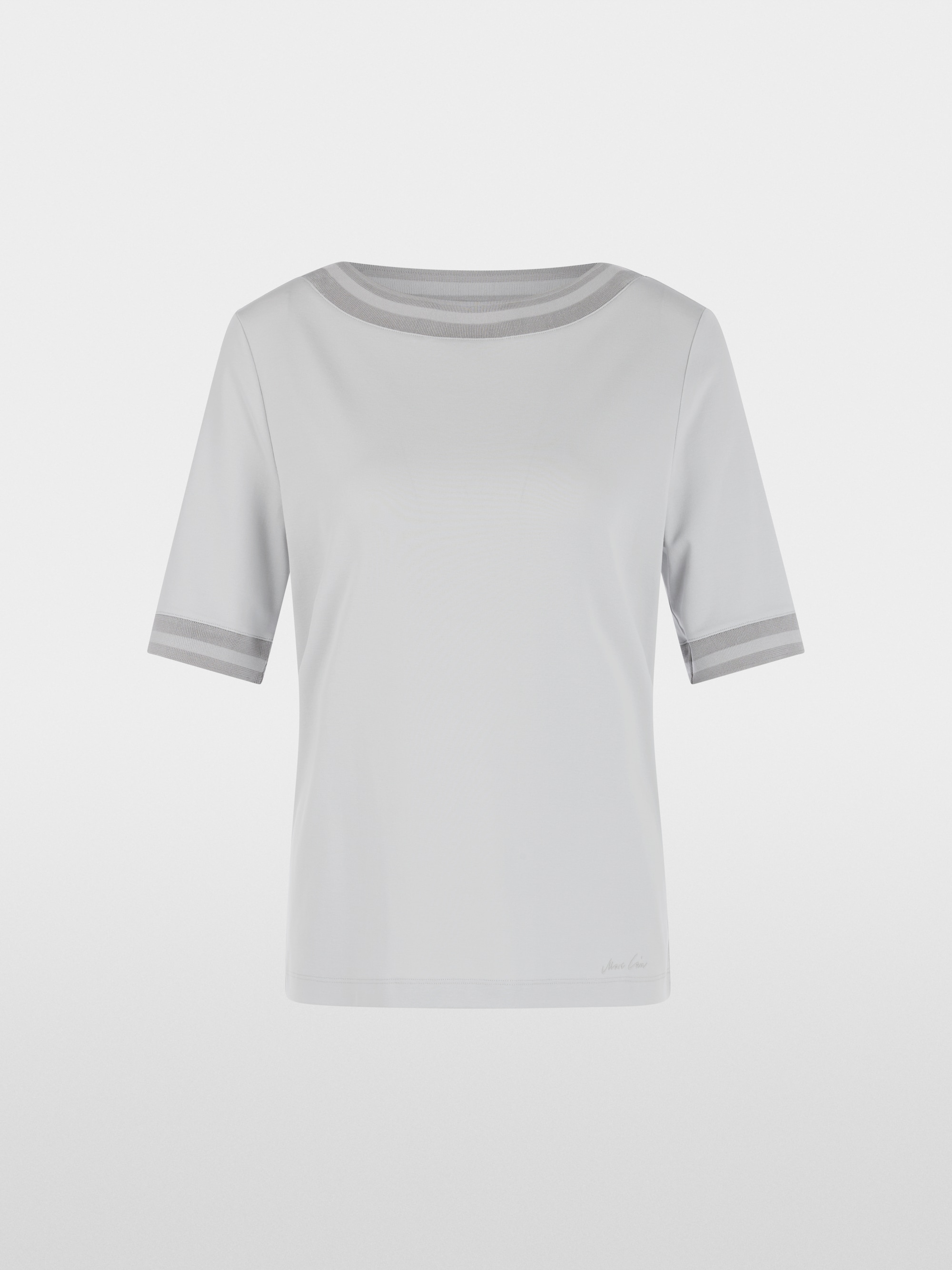 T-shirt with boat neck