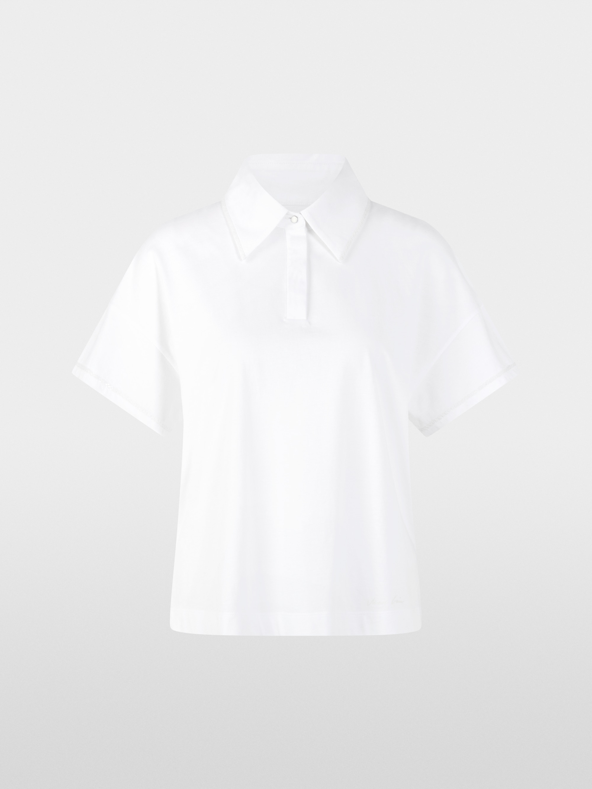 Loose-fitting polo shirt