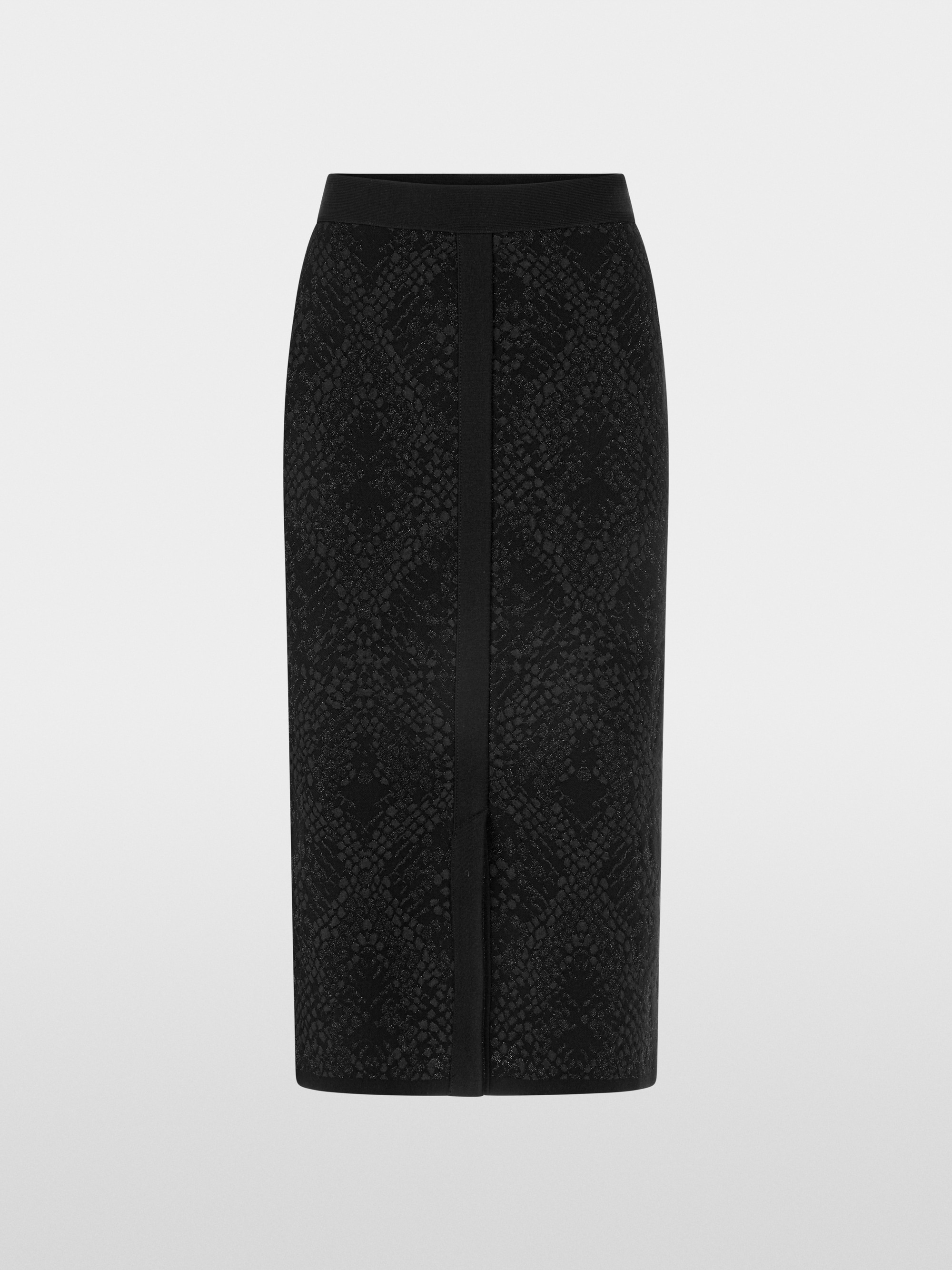 Rock Knitted in Germany