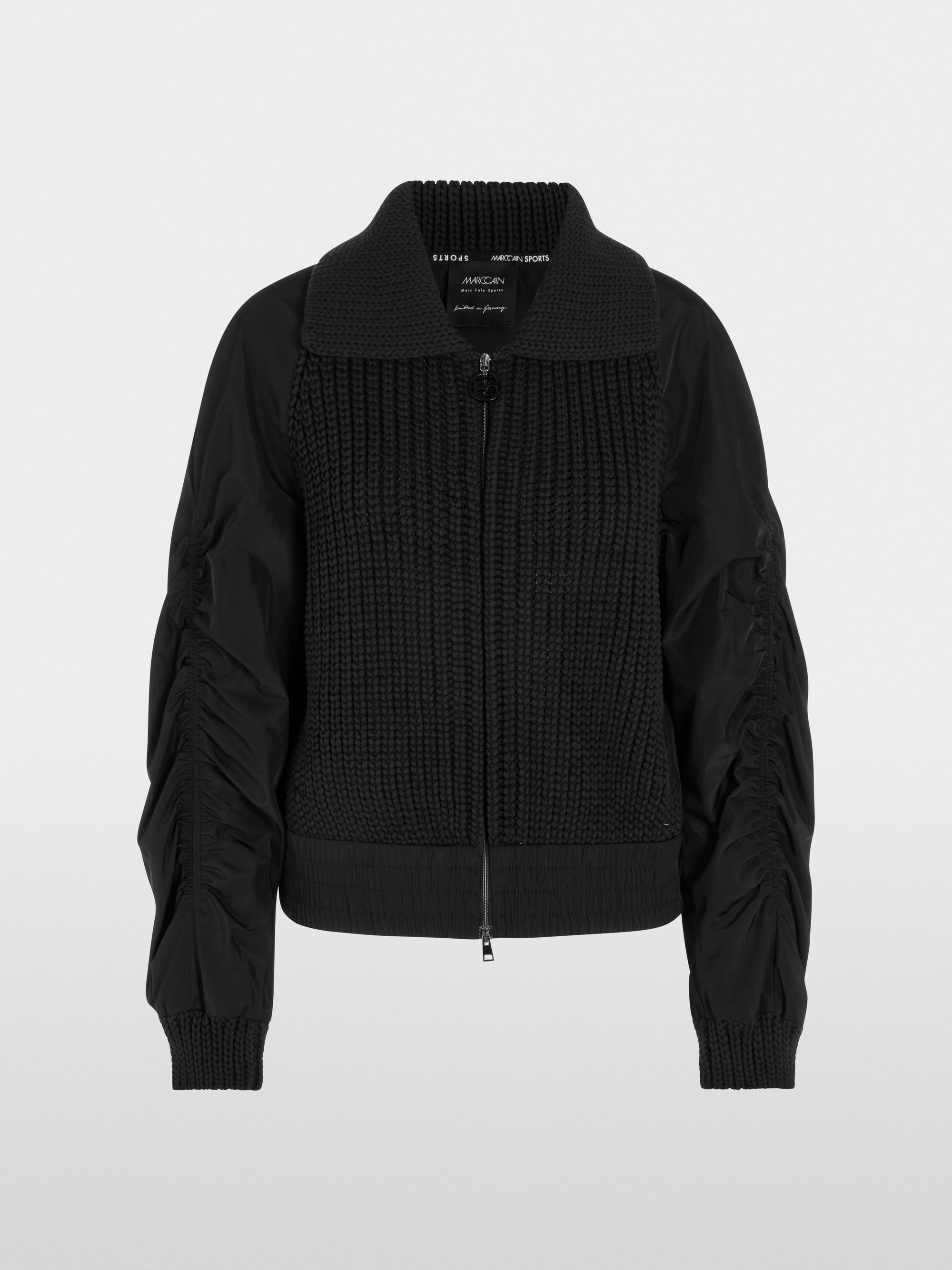 Cardigan Tricoté en Allemagne