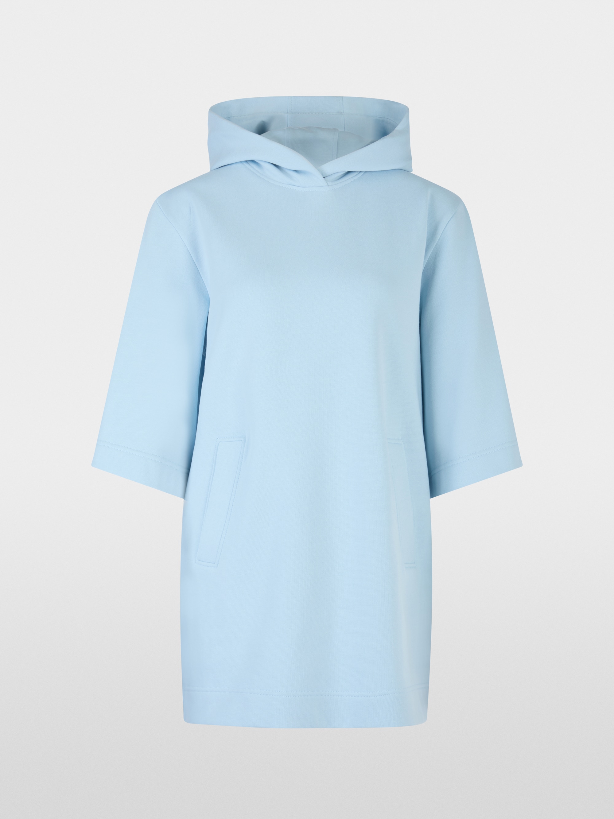 Loose-fitting hoodie