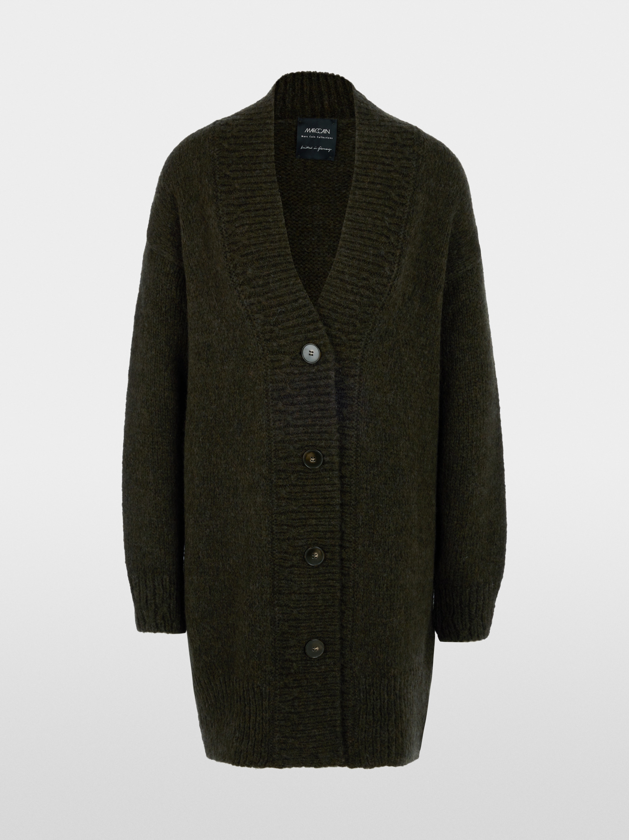 ‘Knitted in Germany’ chunky-knit coat