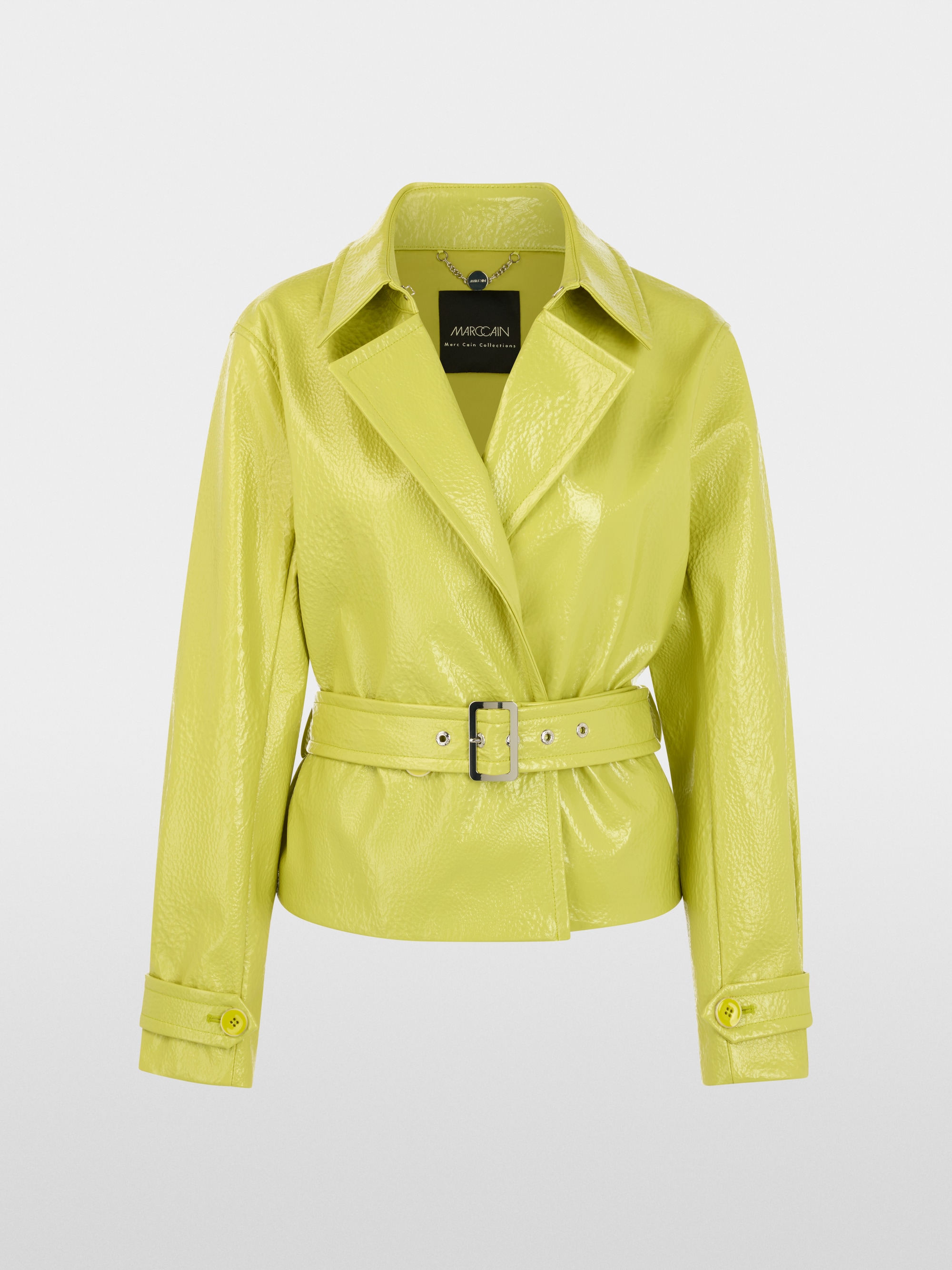 Short trench jacket with patent finish