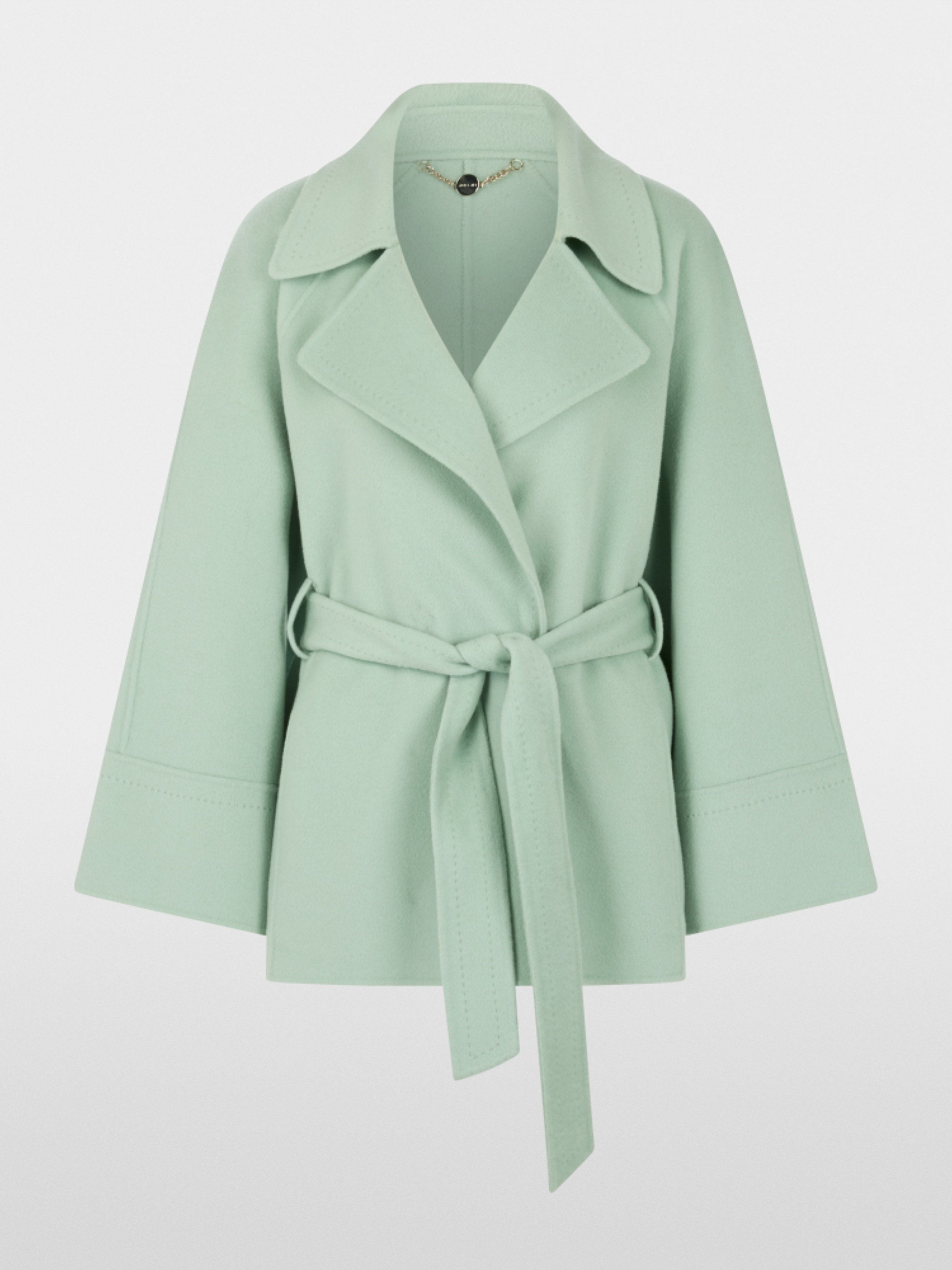 Short wool coat