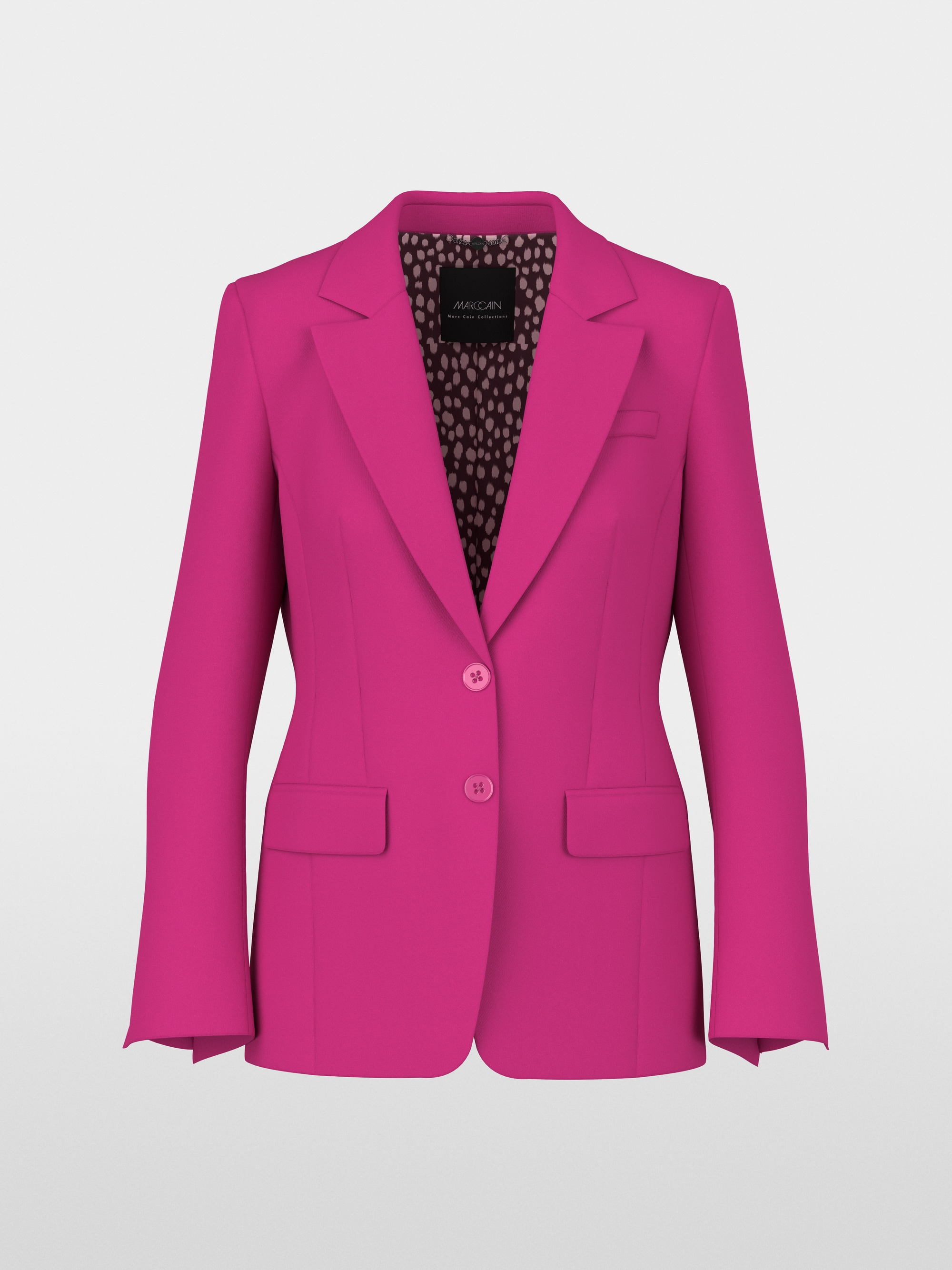 Fitted blazer with lapel collar