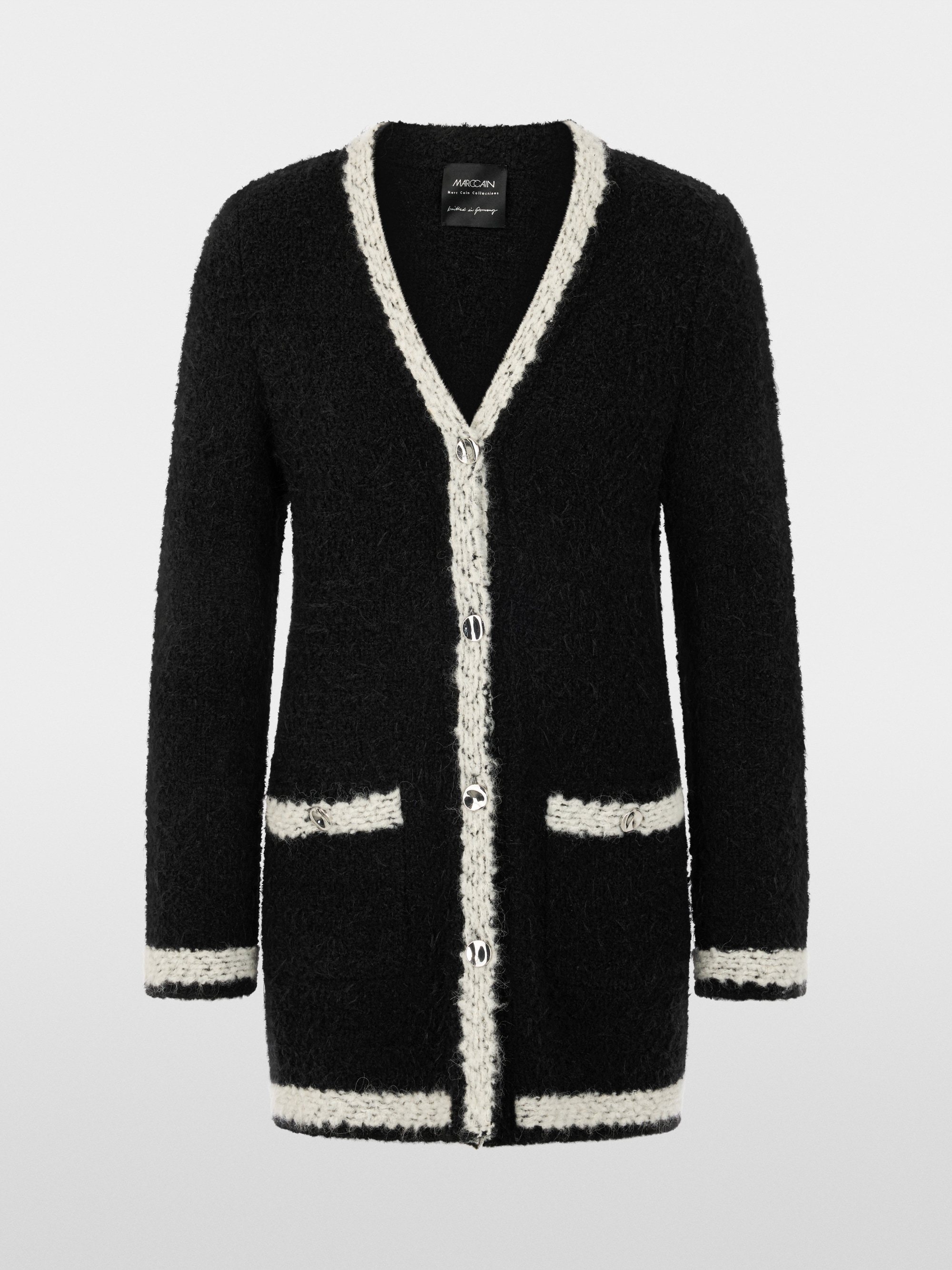 Cardigan bouclé tricoté en Allemagne