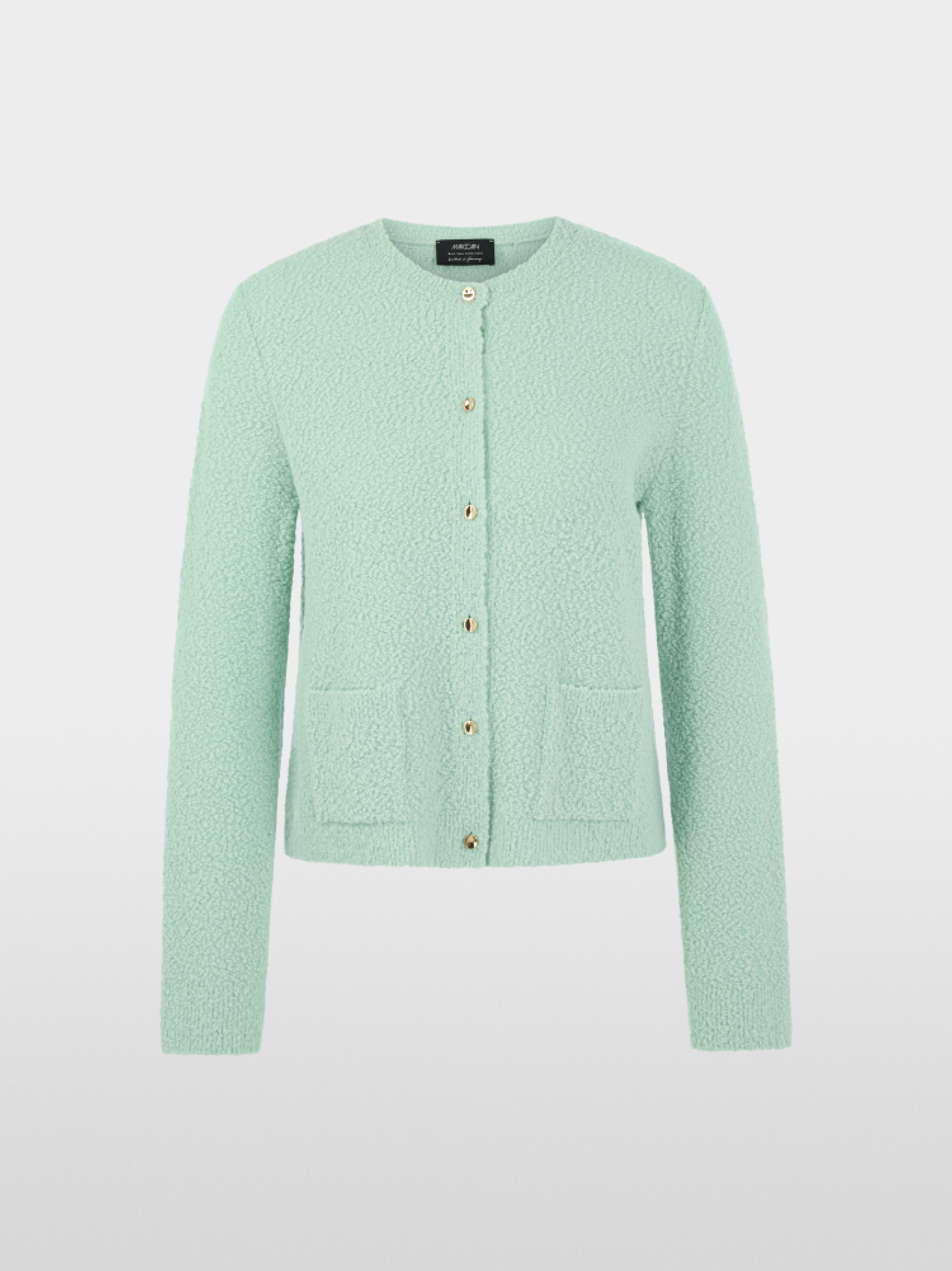 Cardigan bouclé tricoté en Allemagne