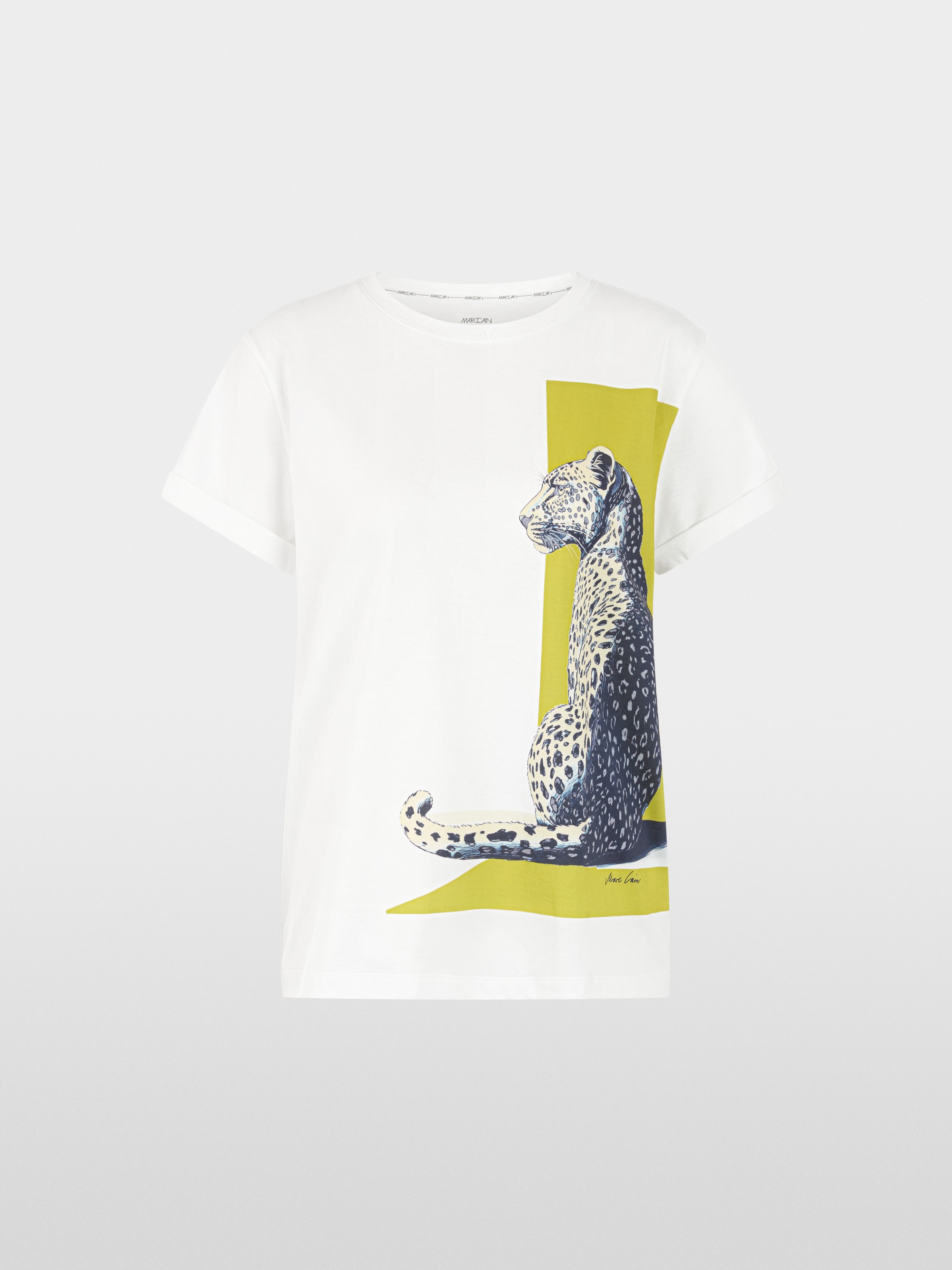 T-shirt with leopard print