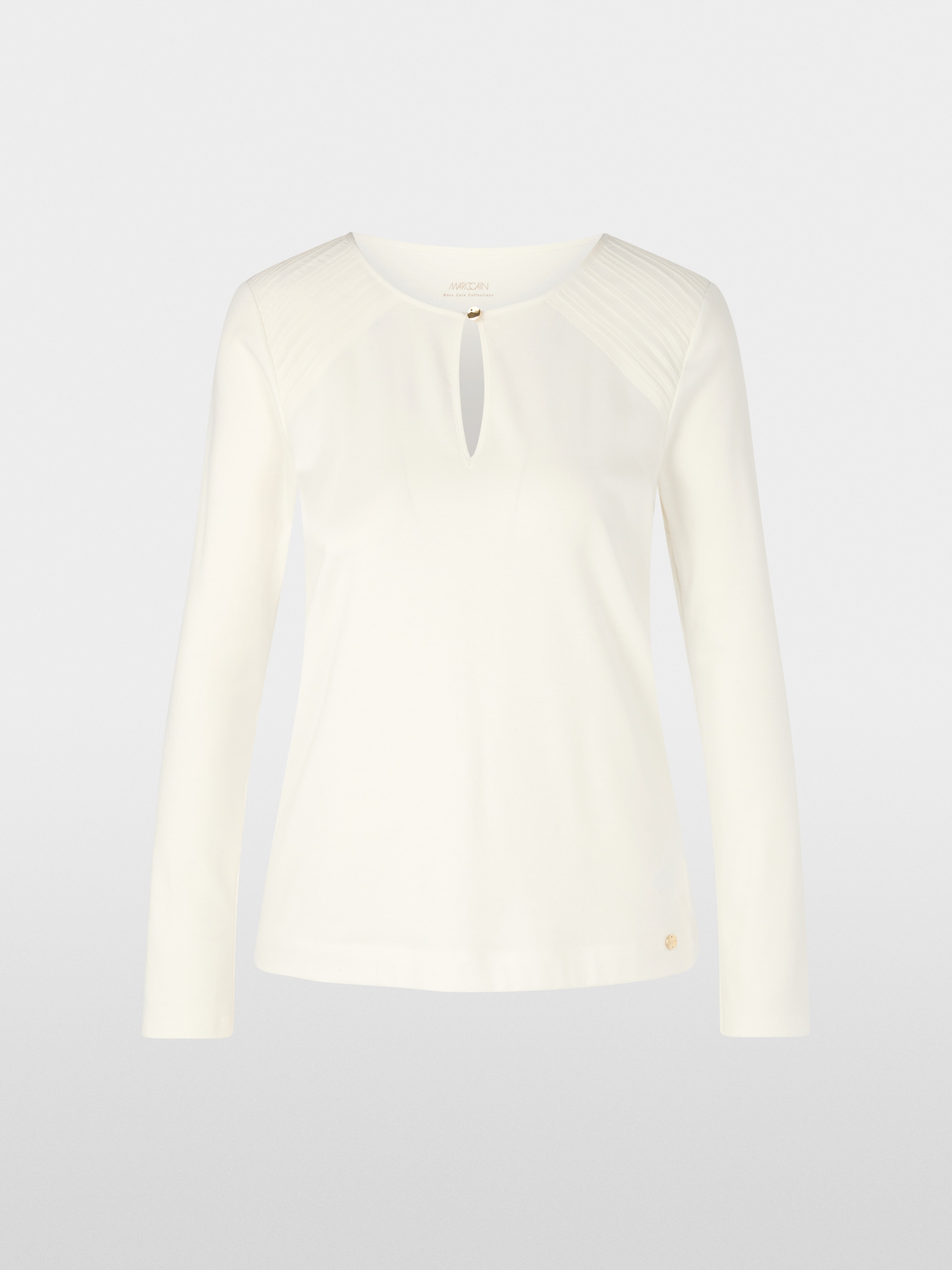 Shirt with silk piping