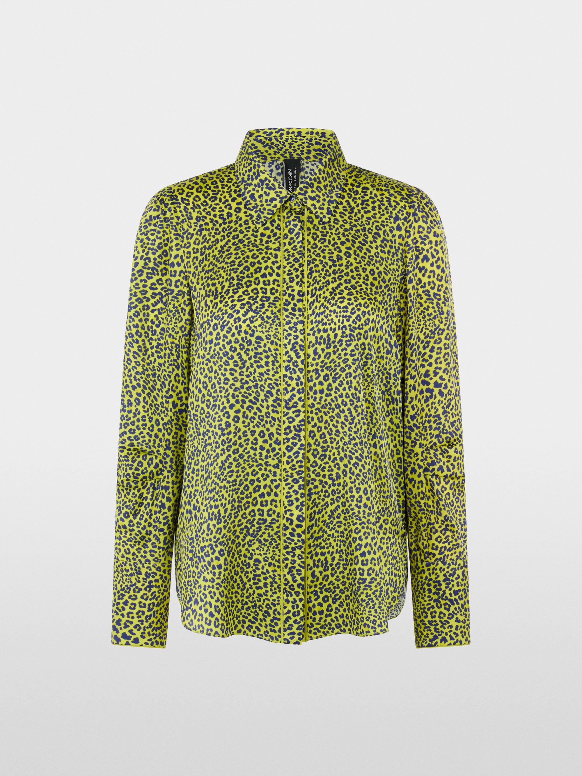 Blouse with animal print