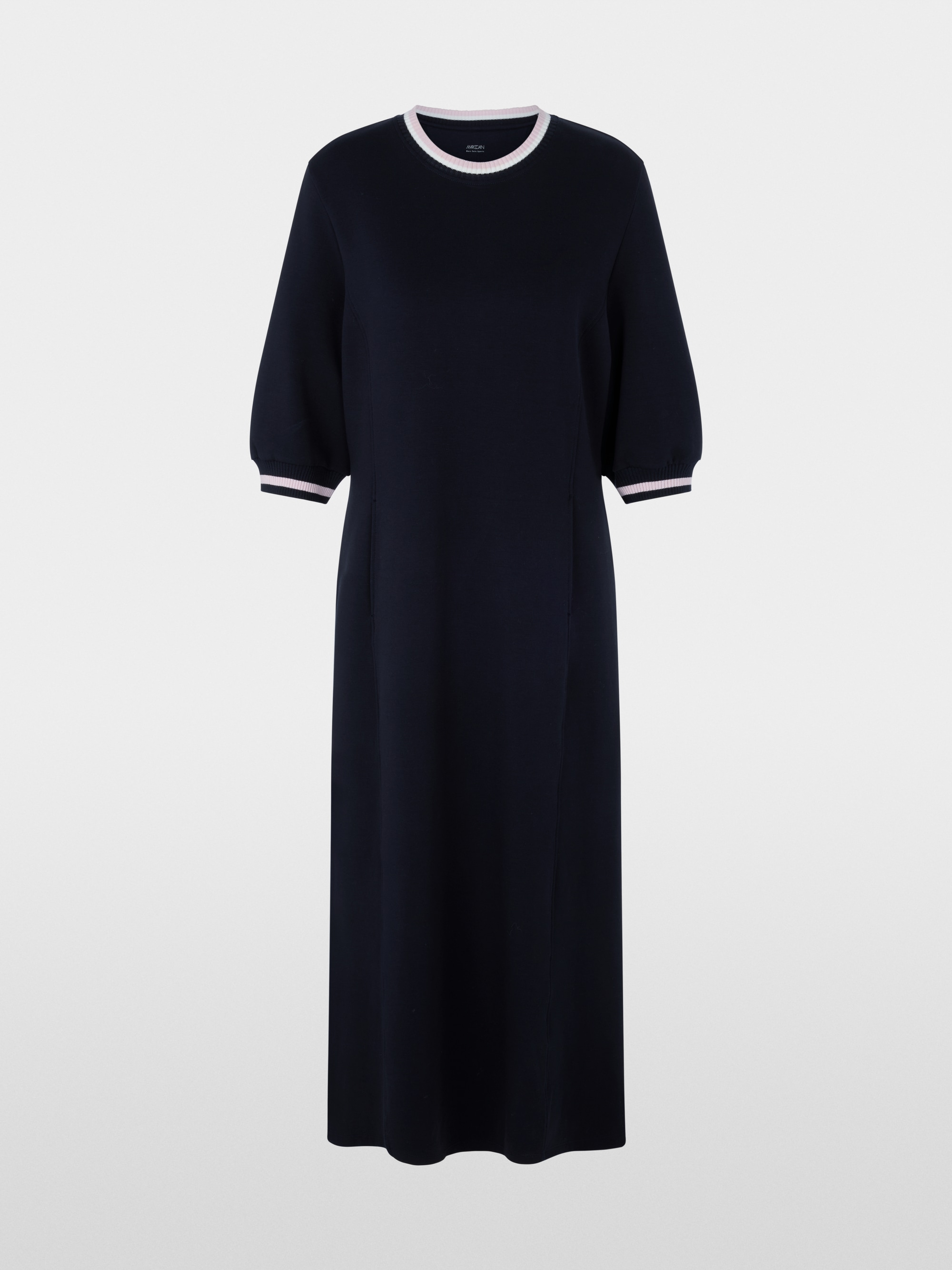 Robe coupe A avec détails côtelés
