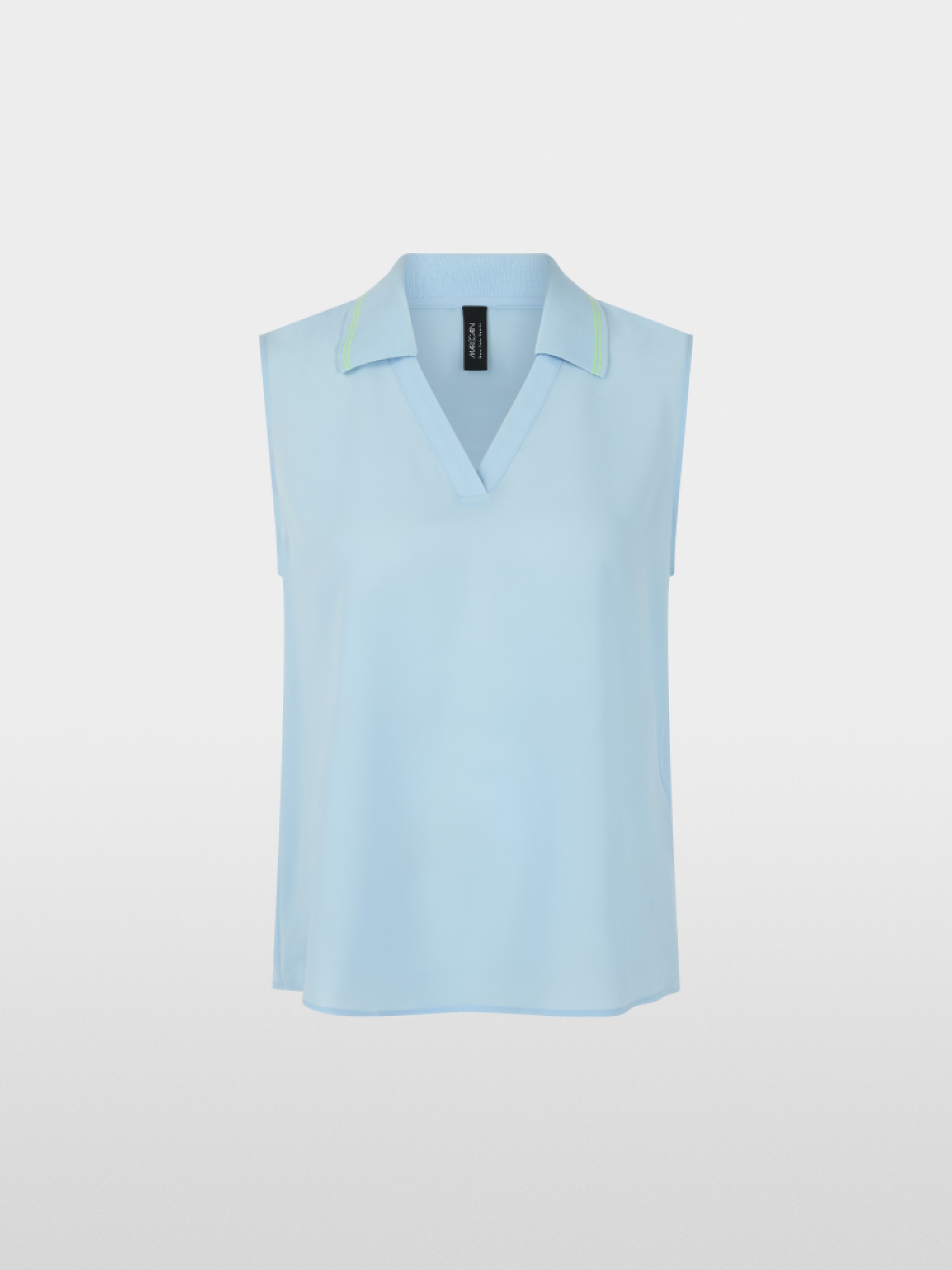 Loose-fit top