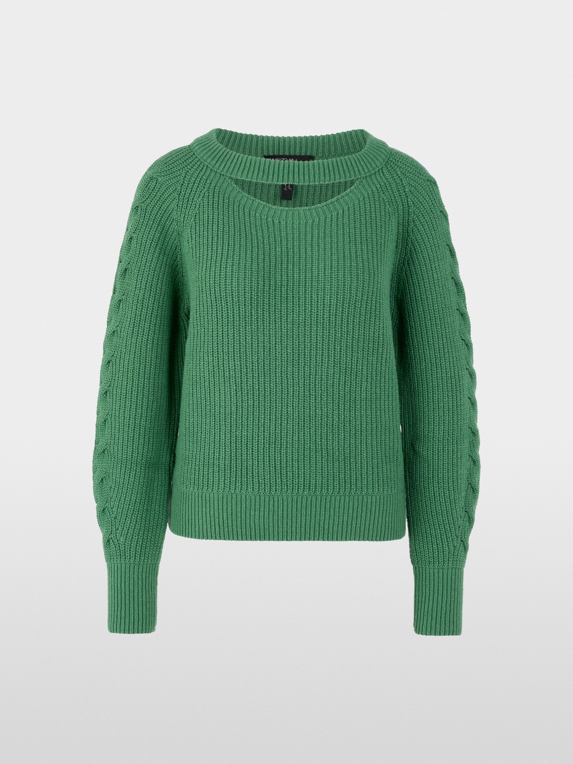 Pull découpé Knitted in Germany