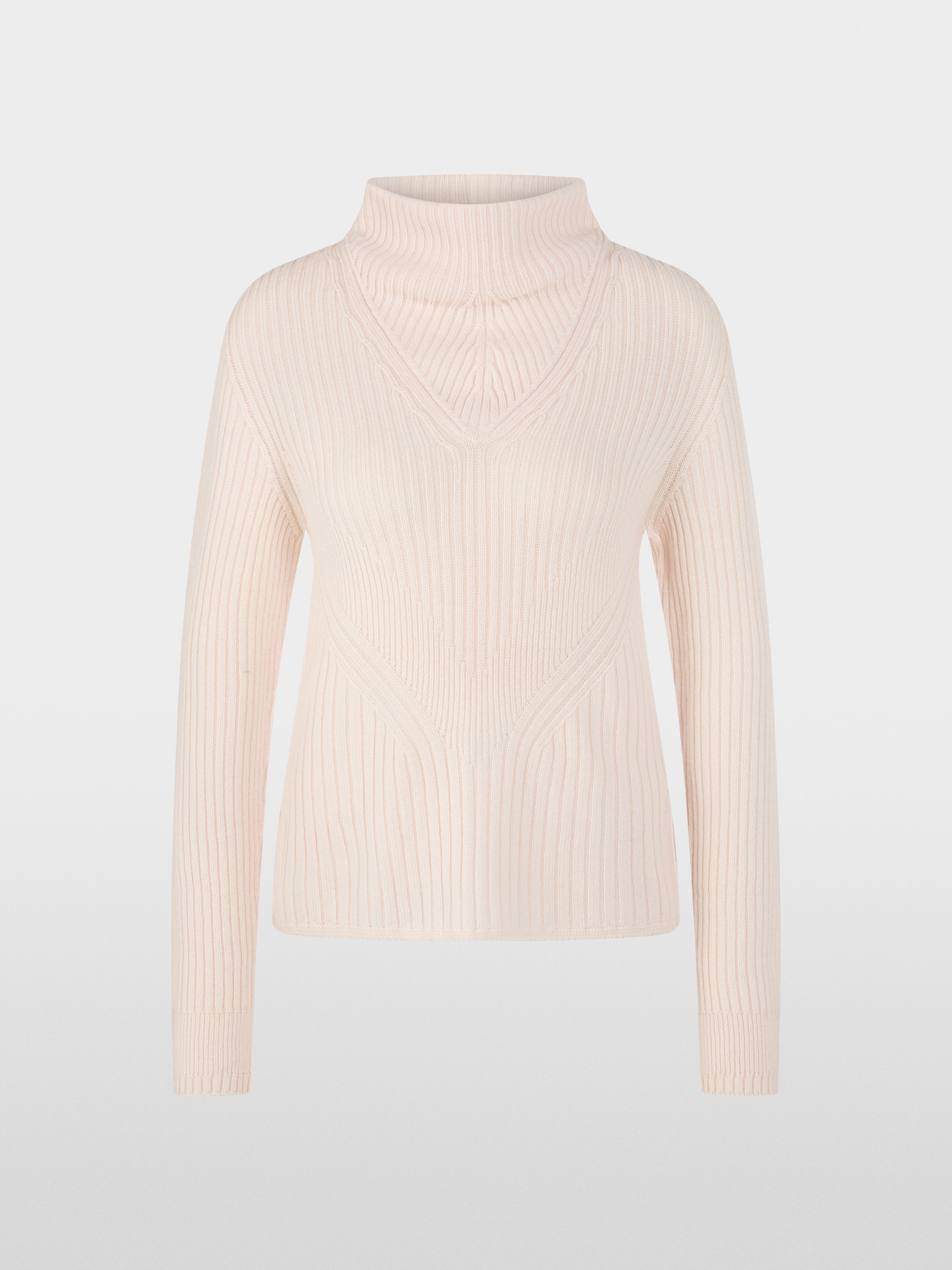 Pull à col montant Knitted in Germany
