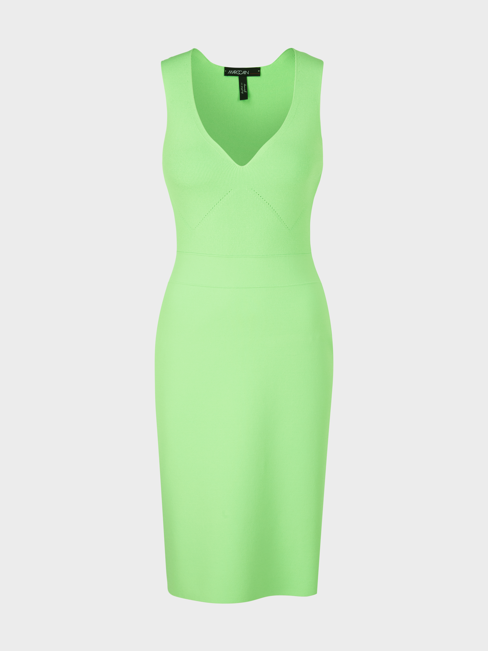 Body-hug mini dress Knitted in Germany | marc-cain.com/en