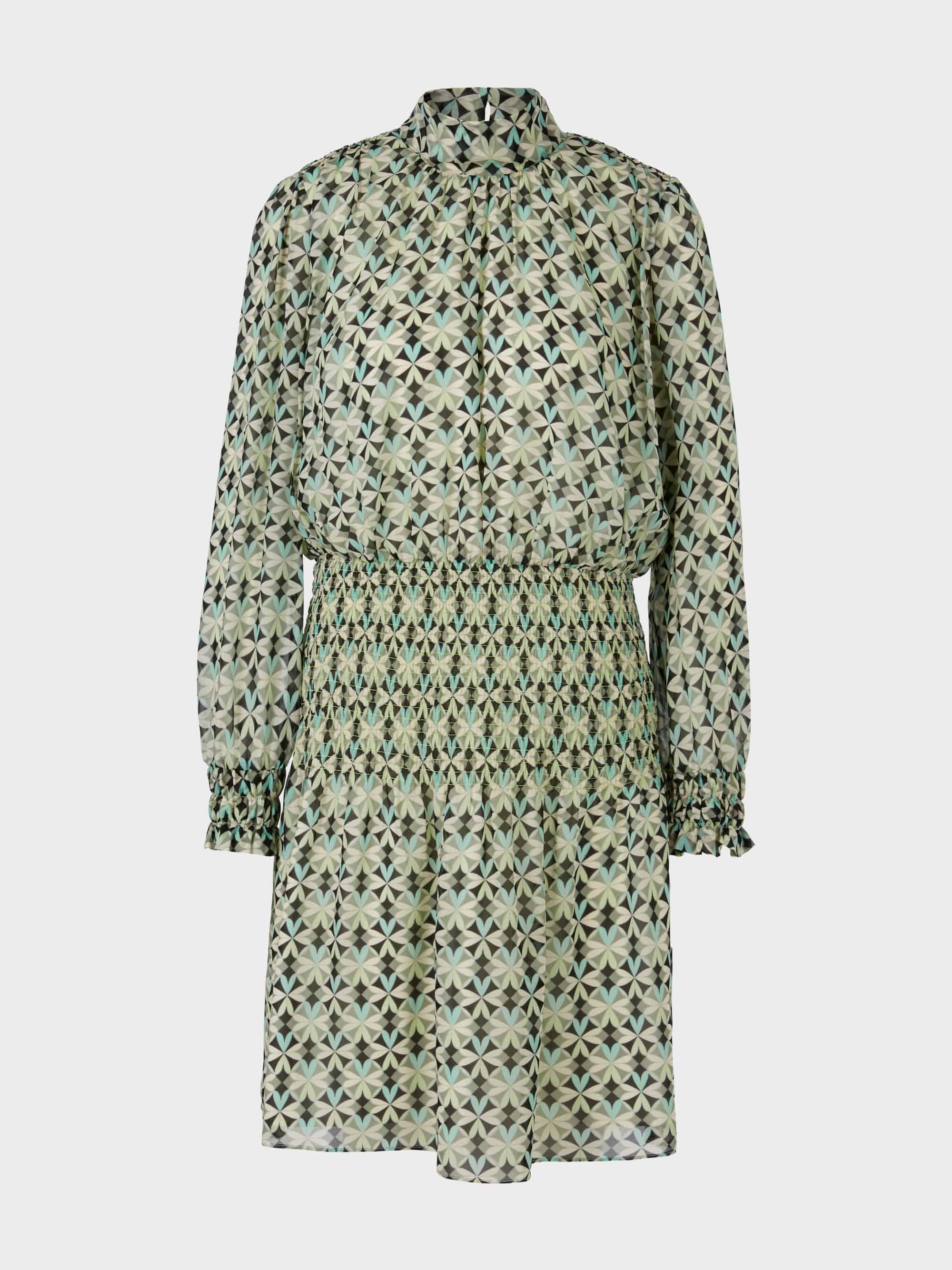 Robe avec empiècements élastiques