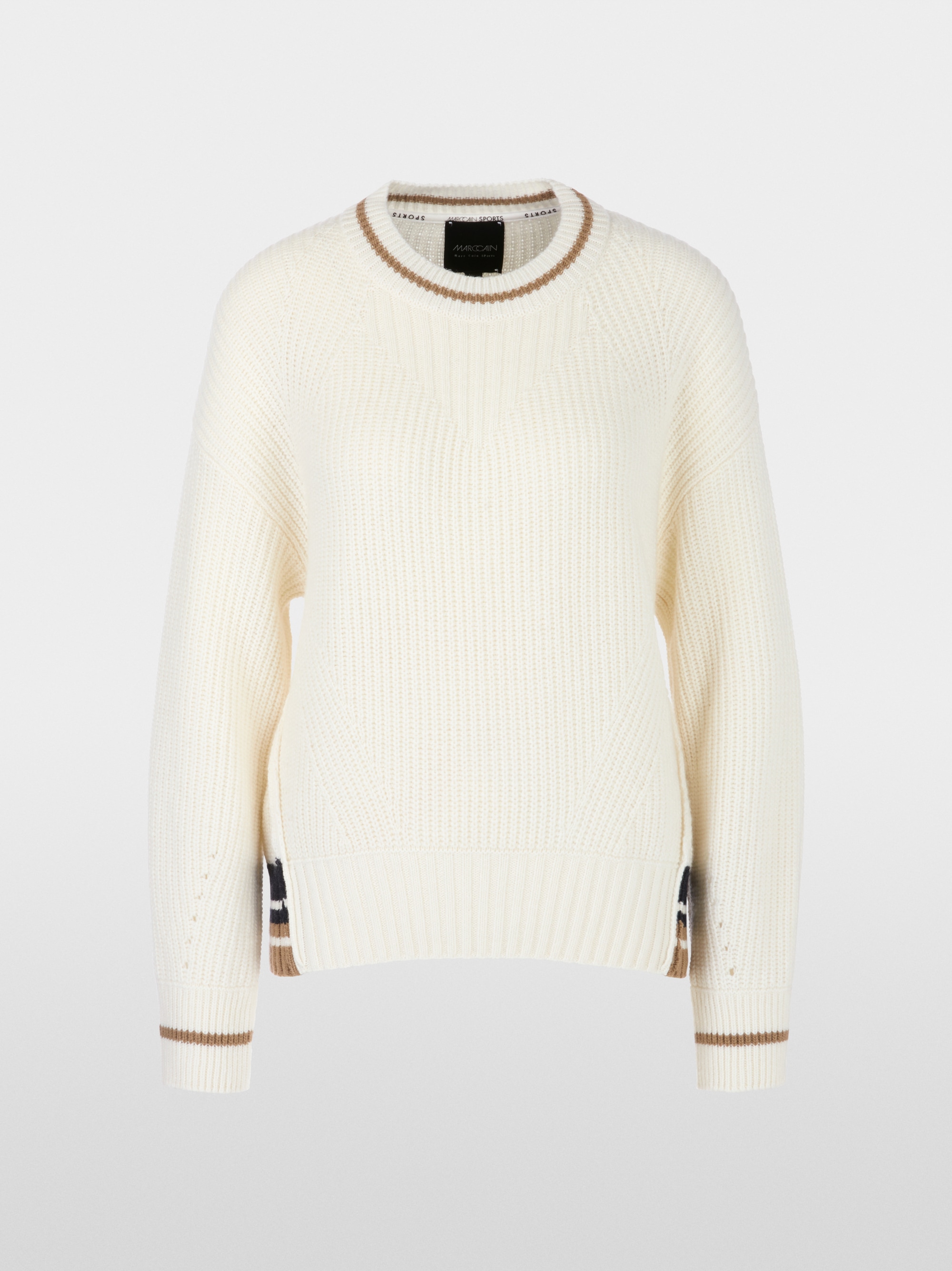 Sweater in Egg Shape Knitted in Germany
