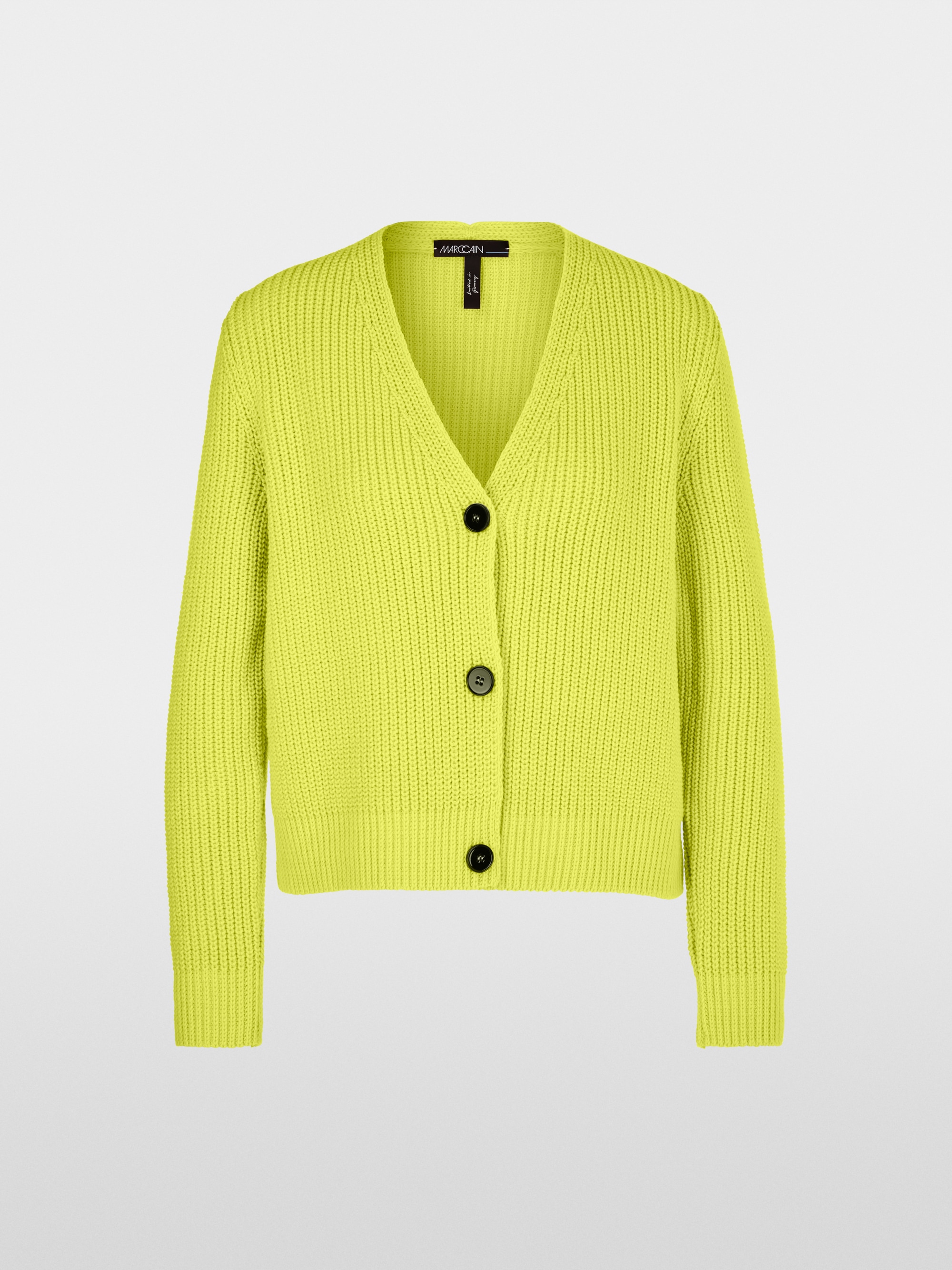 Cardigan côtelé tricoté en Allemagne