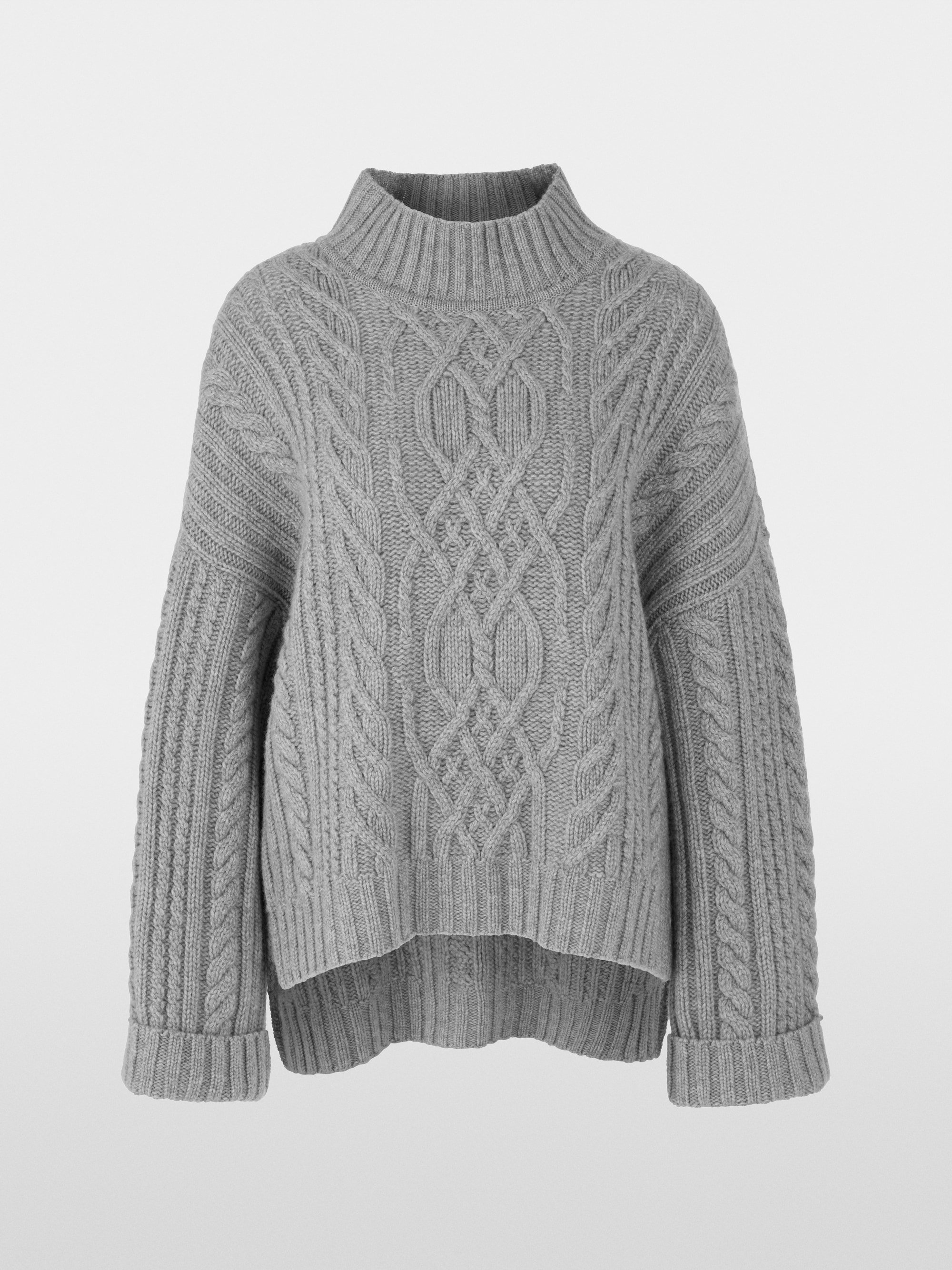 Zopfstrickpullover Knitted in Germany