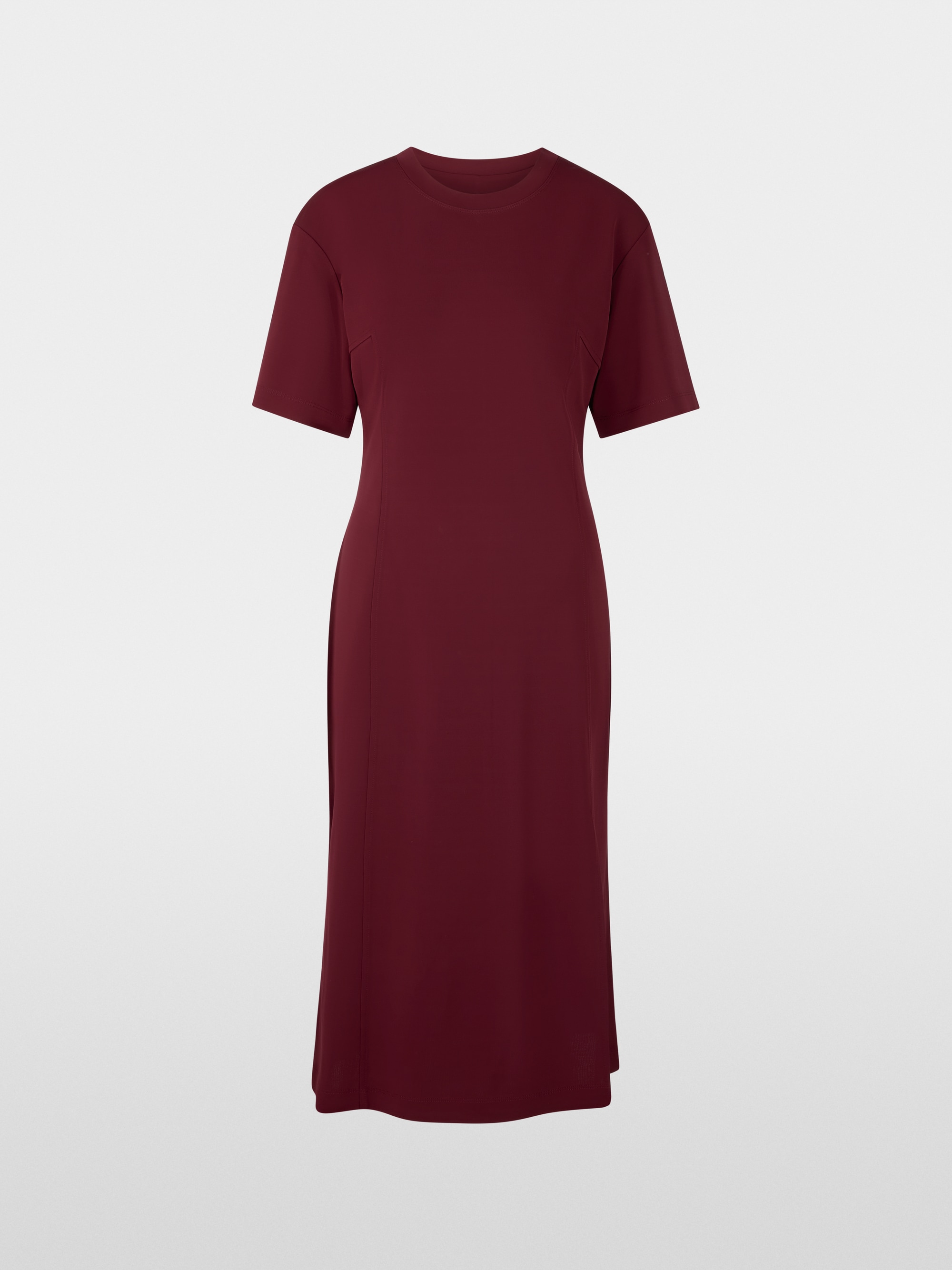 Robe midi sportive et chic avec fente