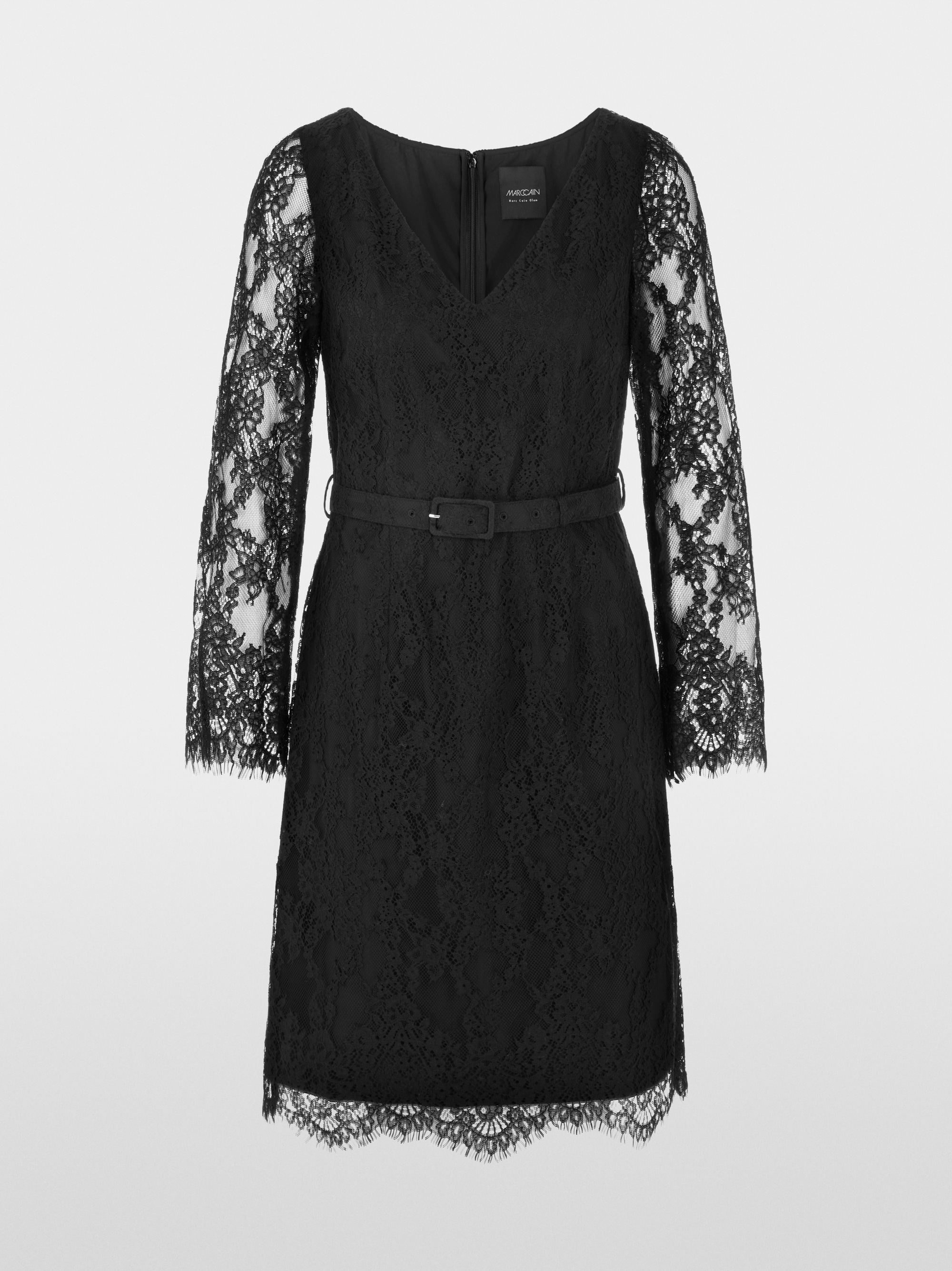 Schickes Spitzenkleid