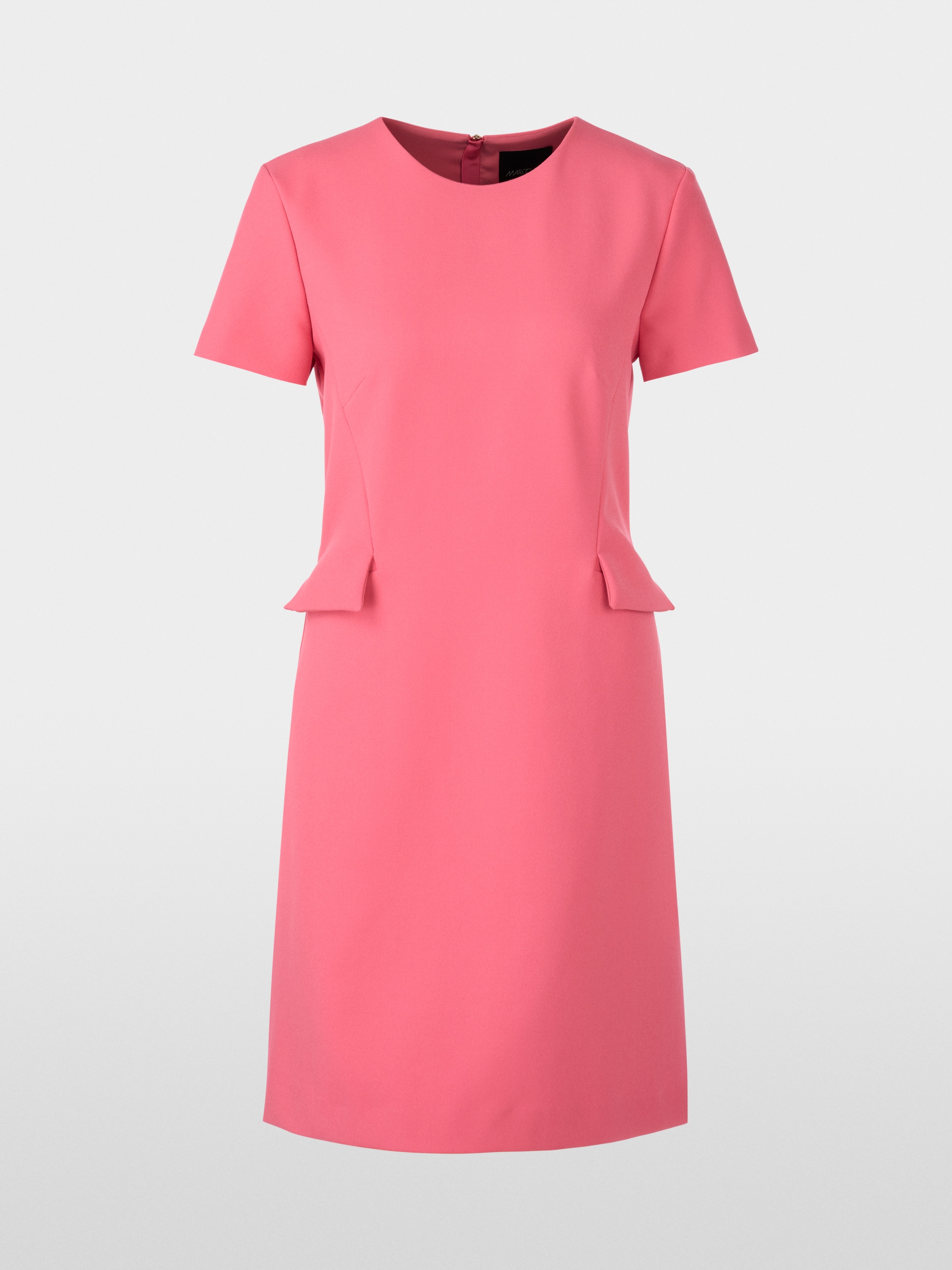 Klassisches Kleid