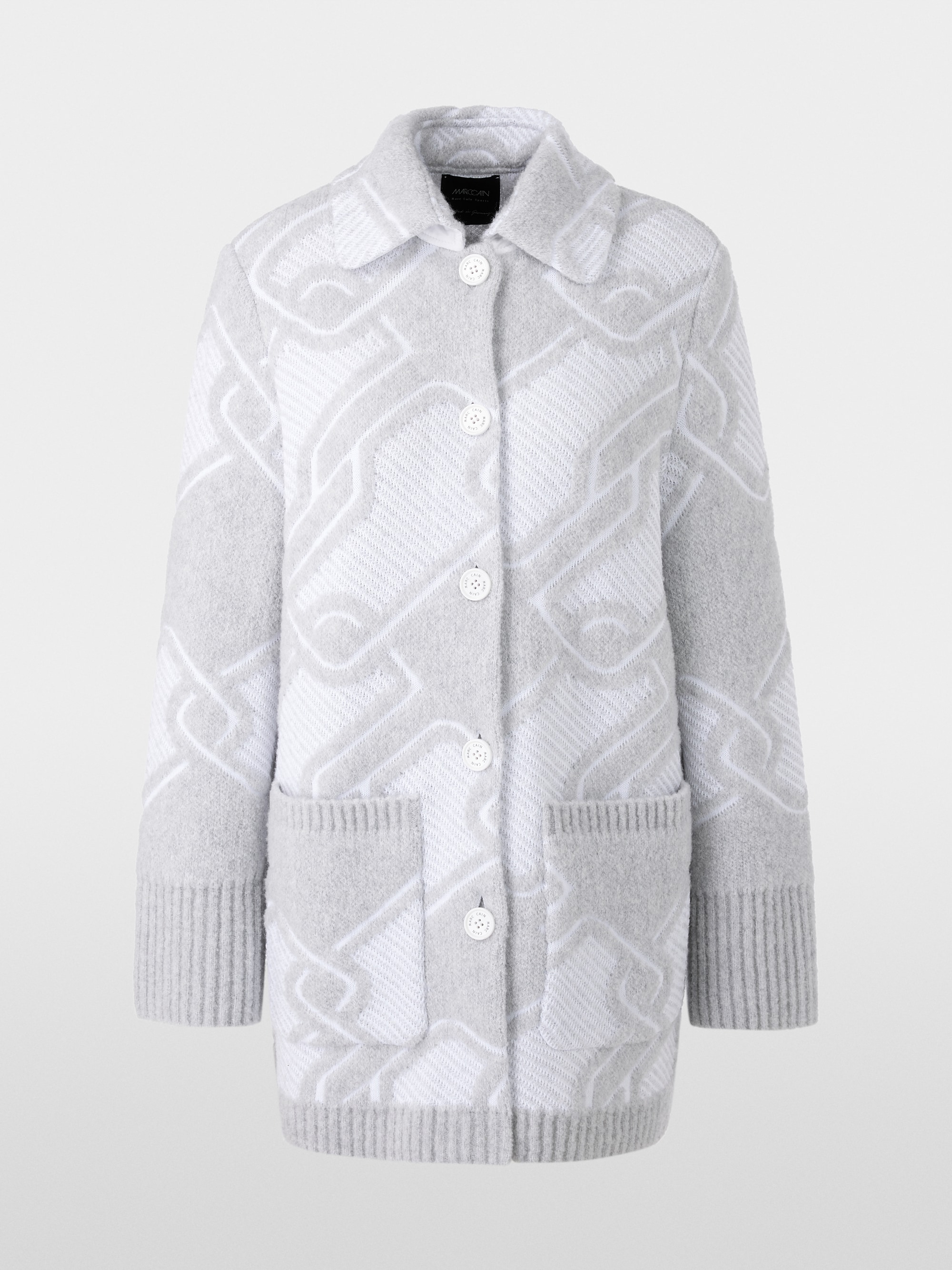 Strickmantel Knitted in Germany