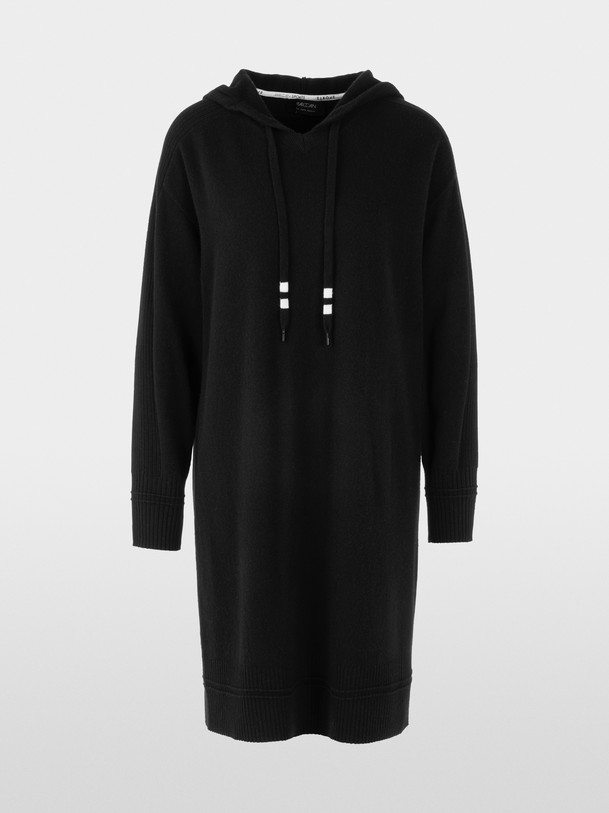 Fine knit dress with hood