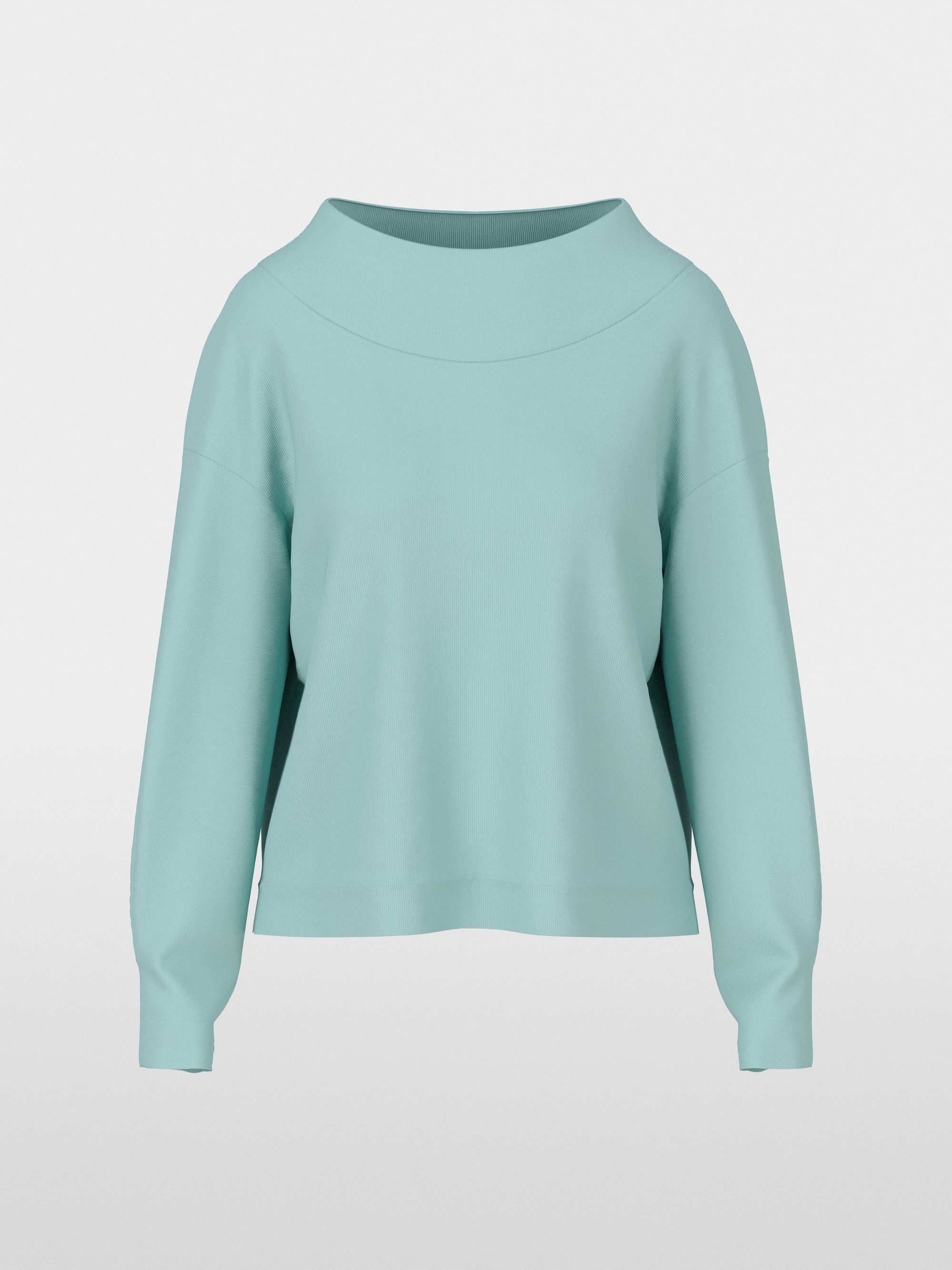Long-sleeved shirt with boat neck