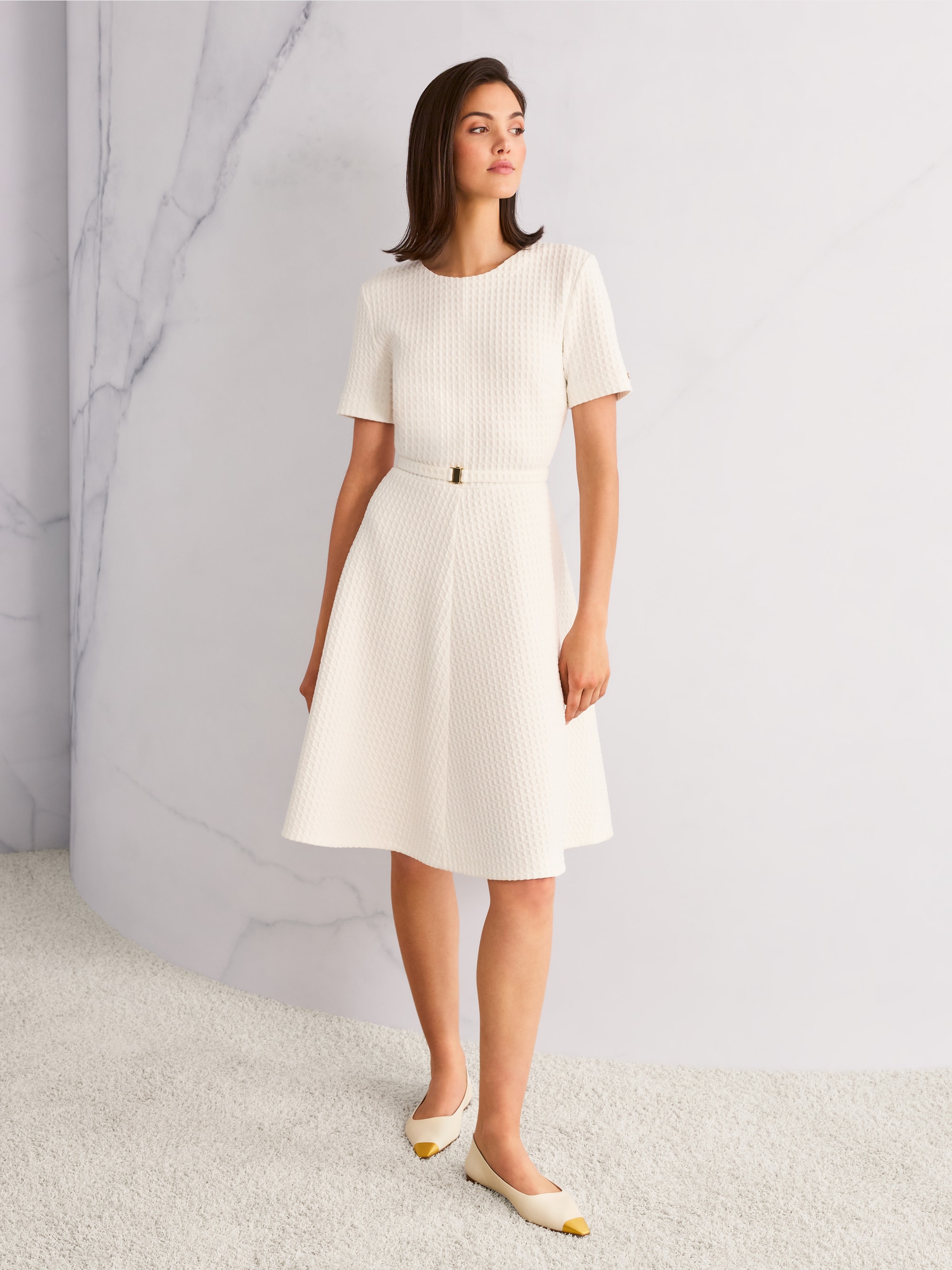 Robe mi-longue en piqué gaufré