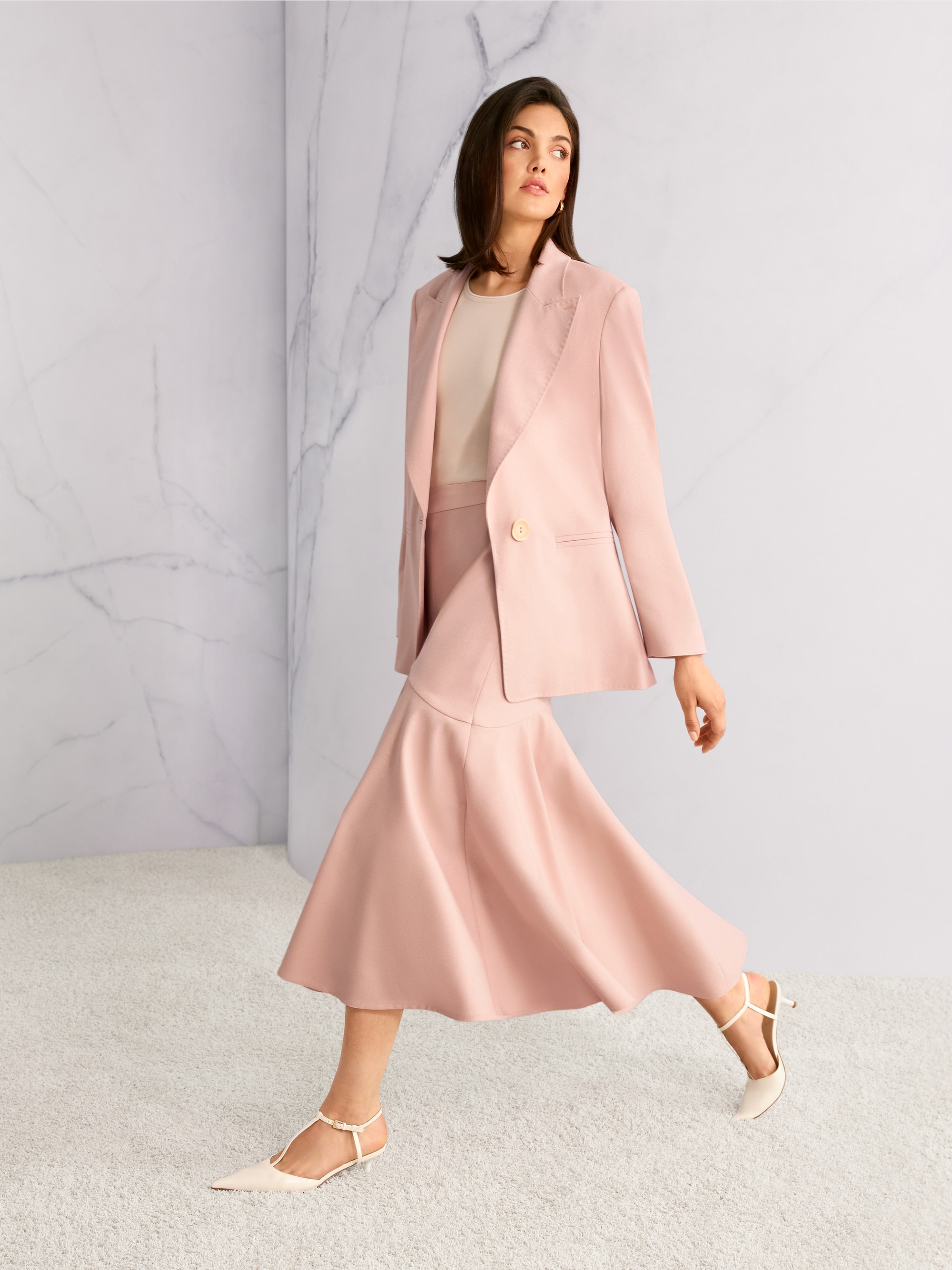 Midi skirt with voluminous hem