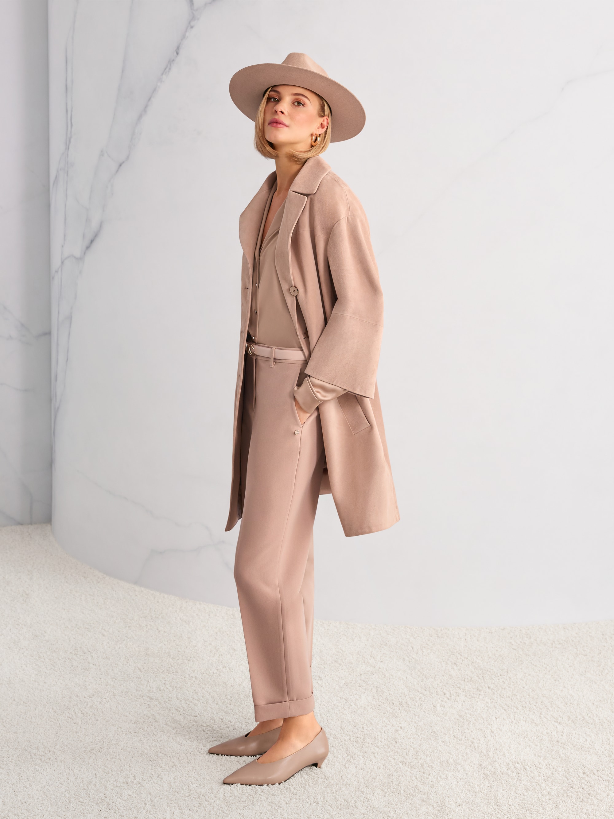 Pantalon en tissu FORDON coupe féminine