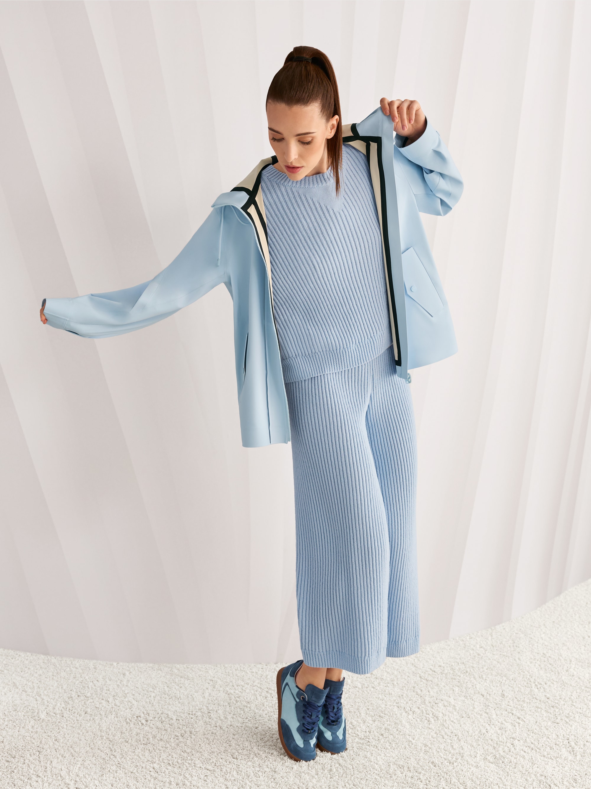 ‘Knitted in Germany’ WELKOM trousers