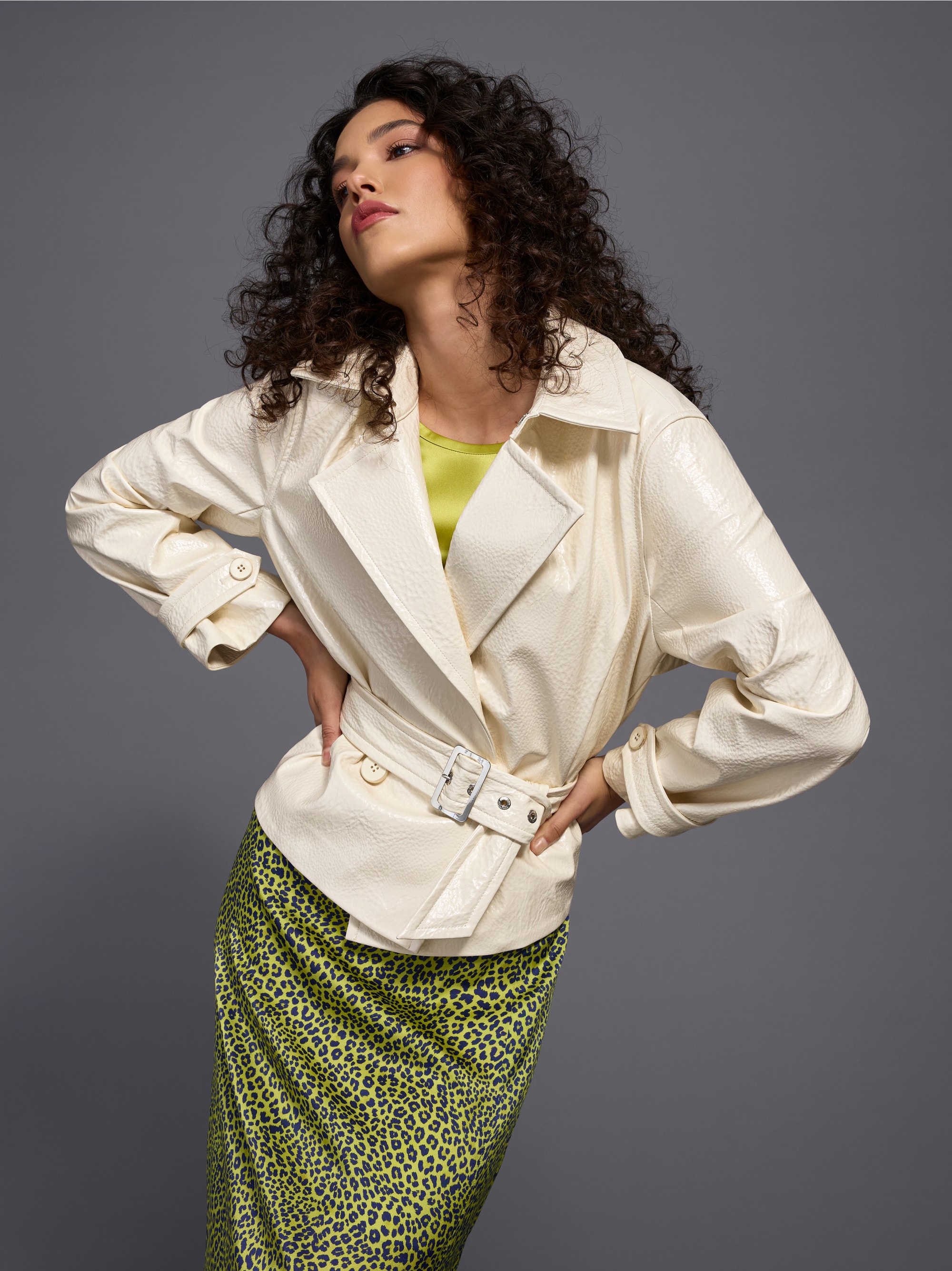 Short trench jacket with patent finish