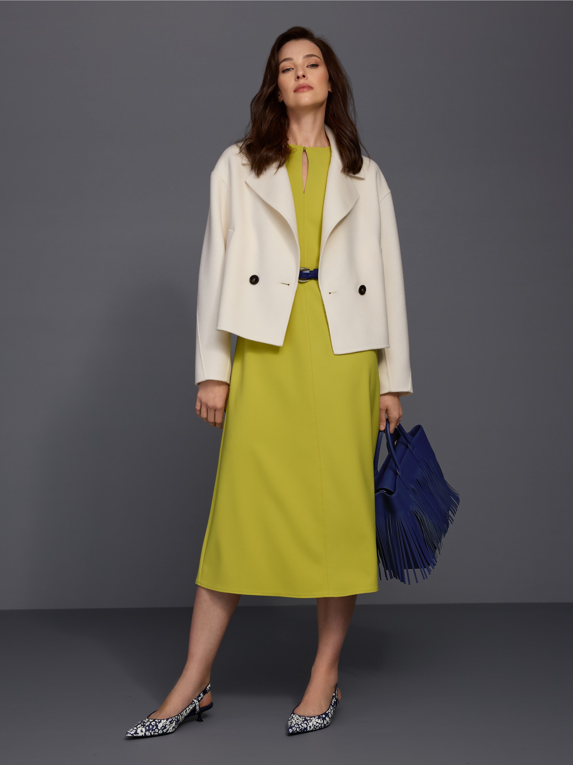 Short wool jacket