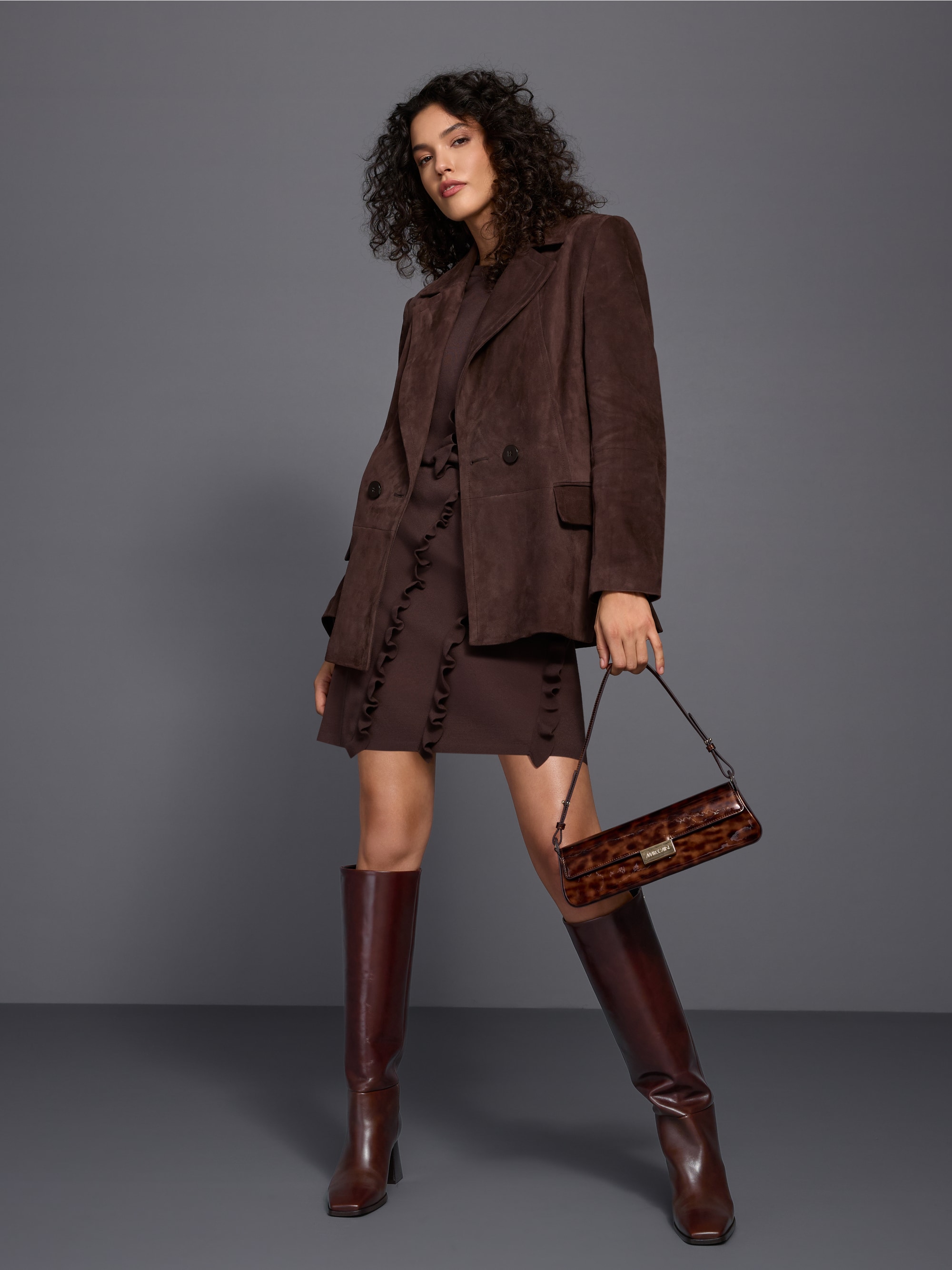 Short suede jacket