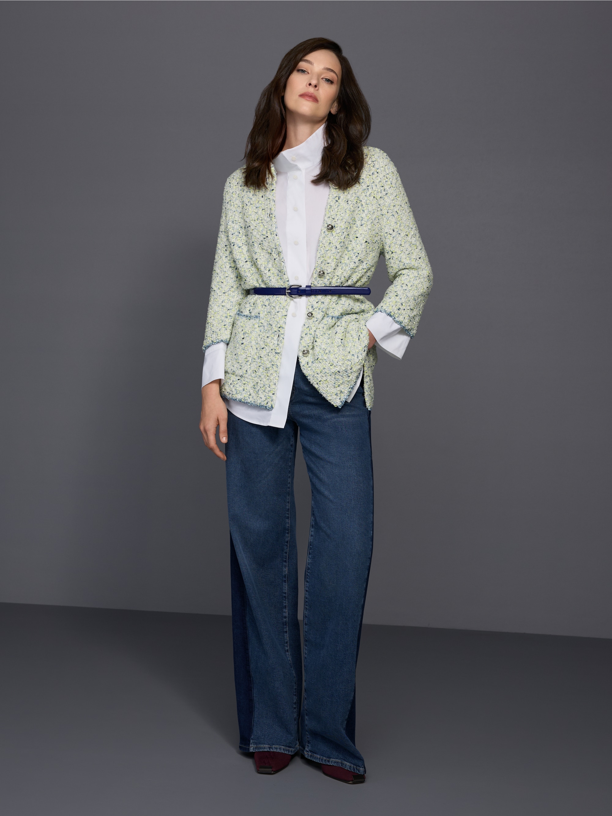 Cardigan tricoté en Allemagne