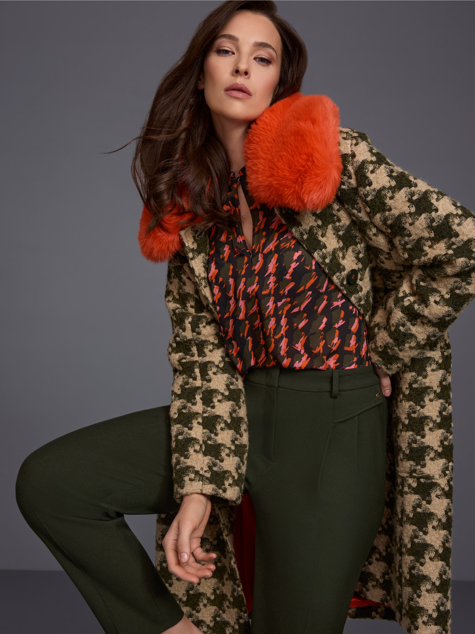 Abstract houndstooth blouse