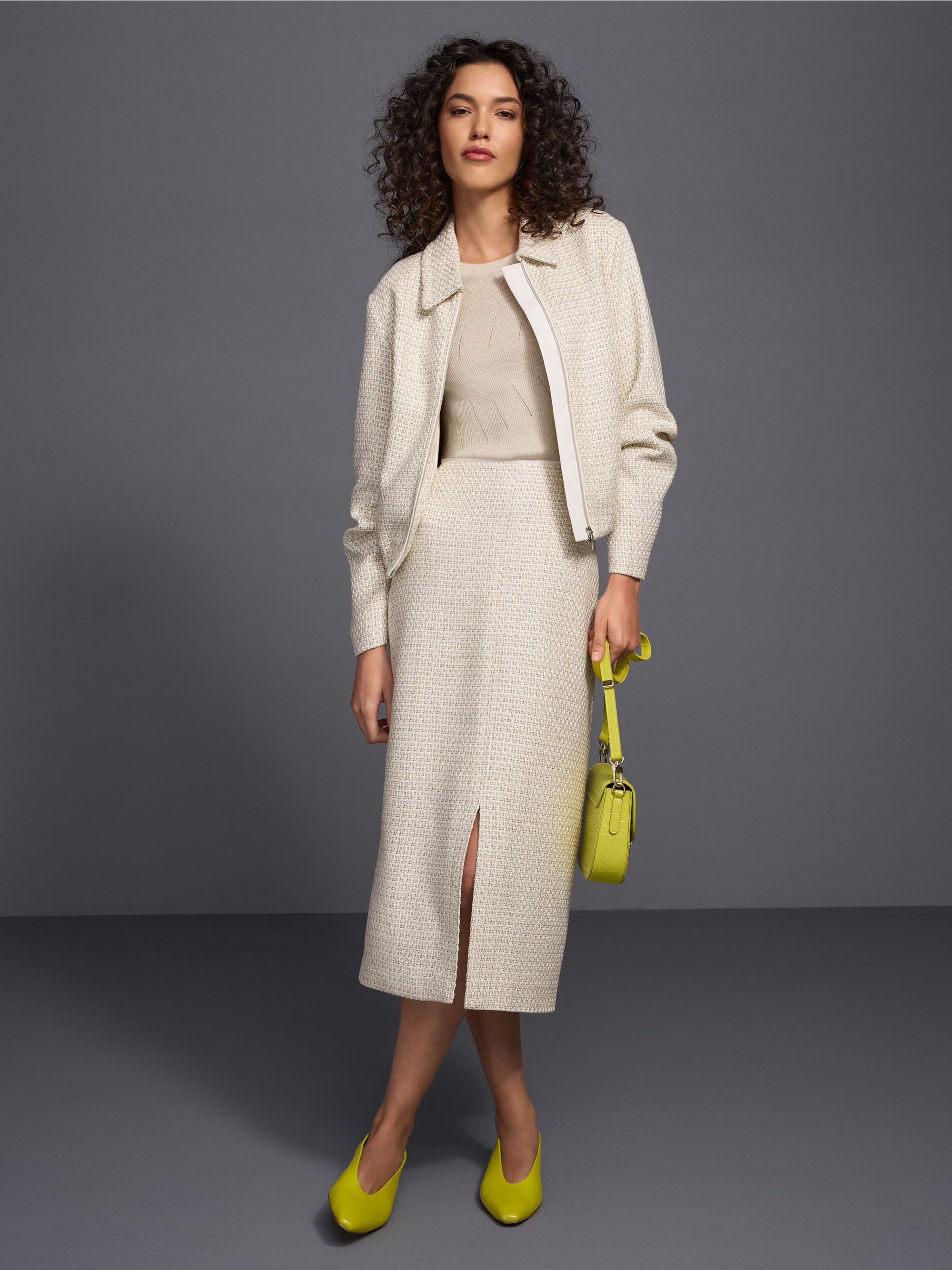 Midi skirt with bouclé effect