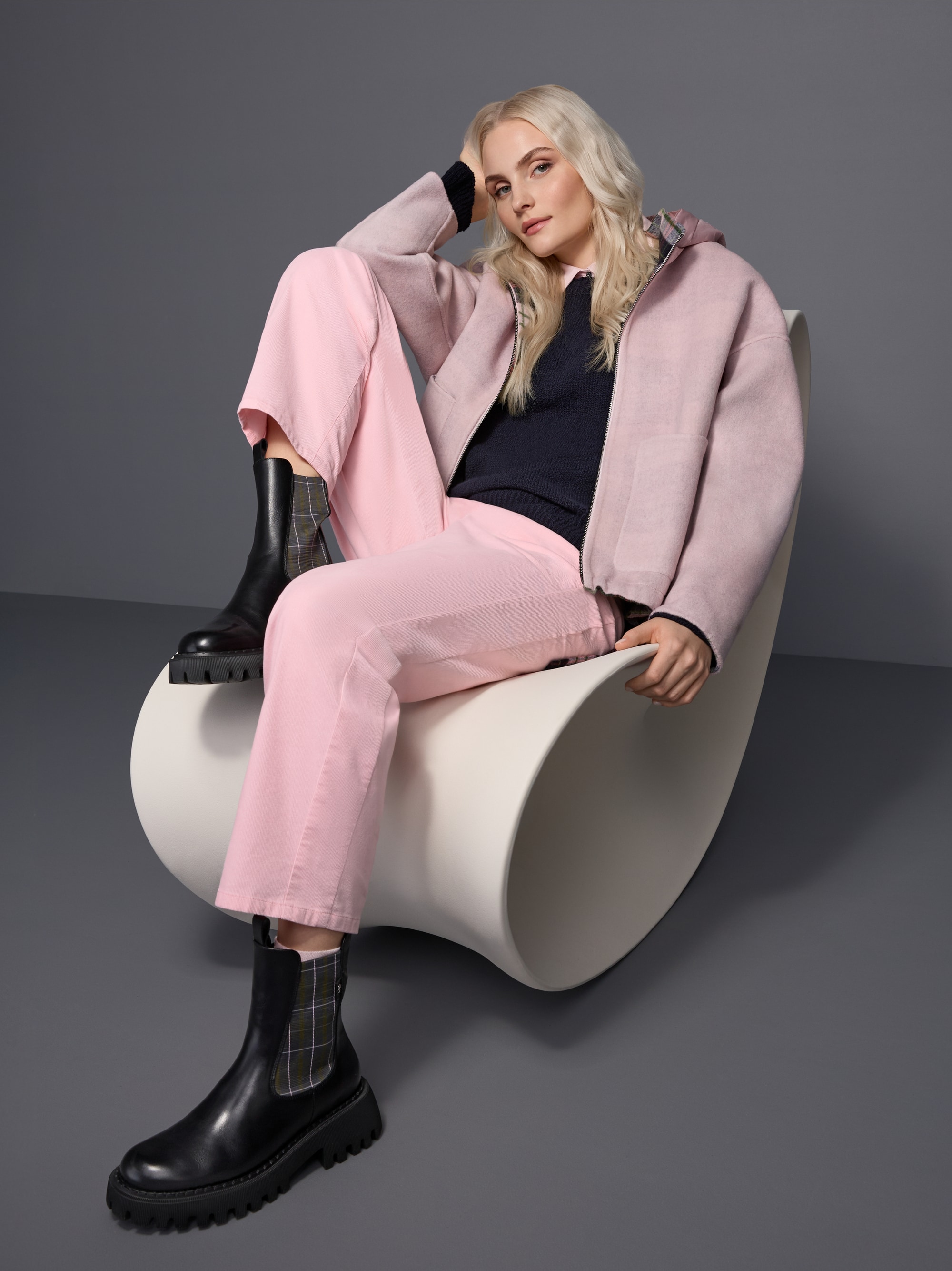 Pantalon en velours côtelé RUMA, coupe décontractée forme en O