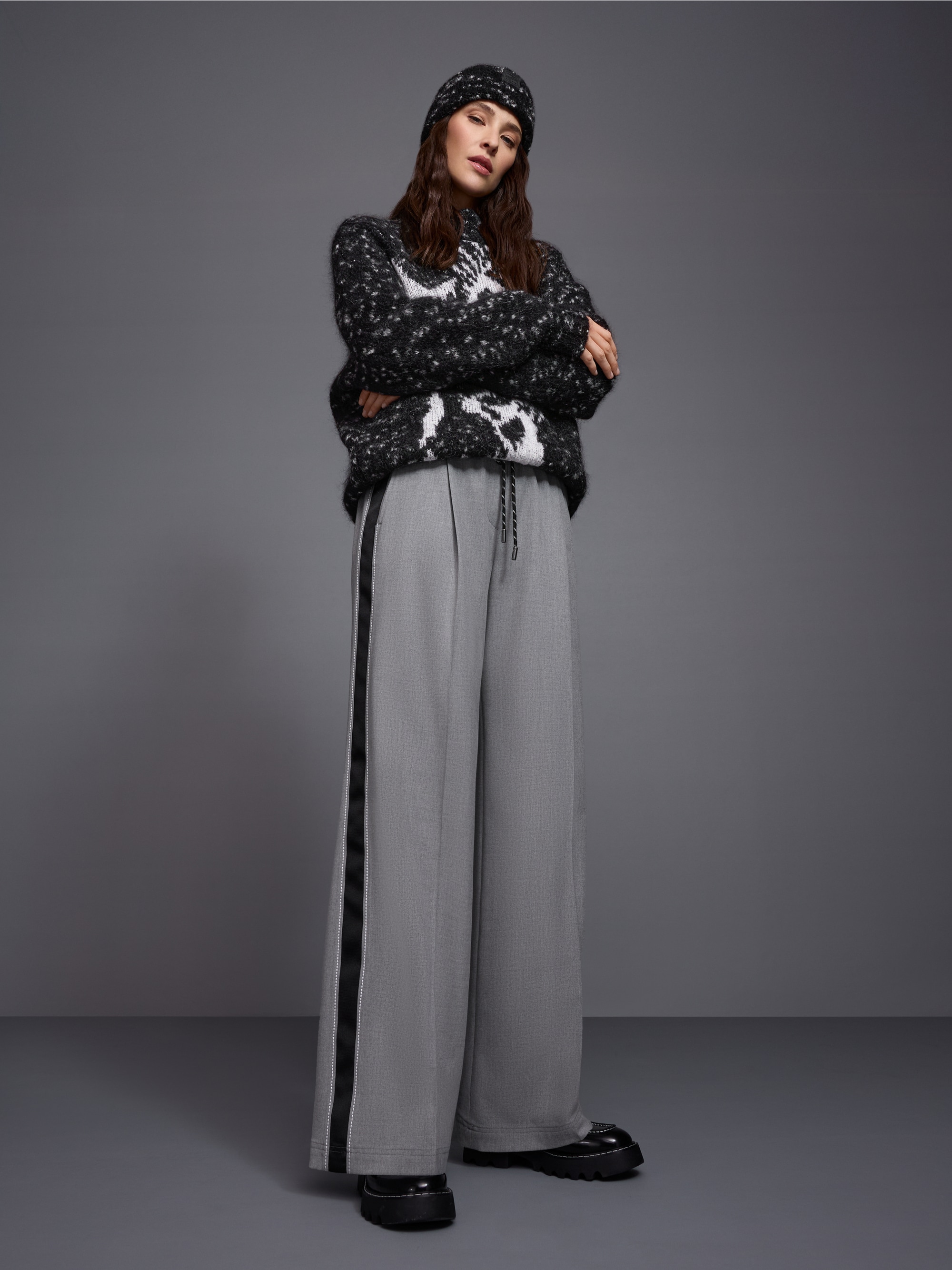 WEDI wide pull-on trousers