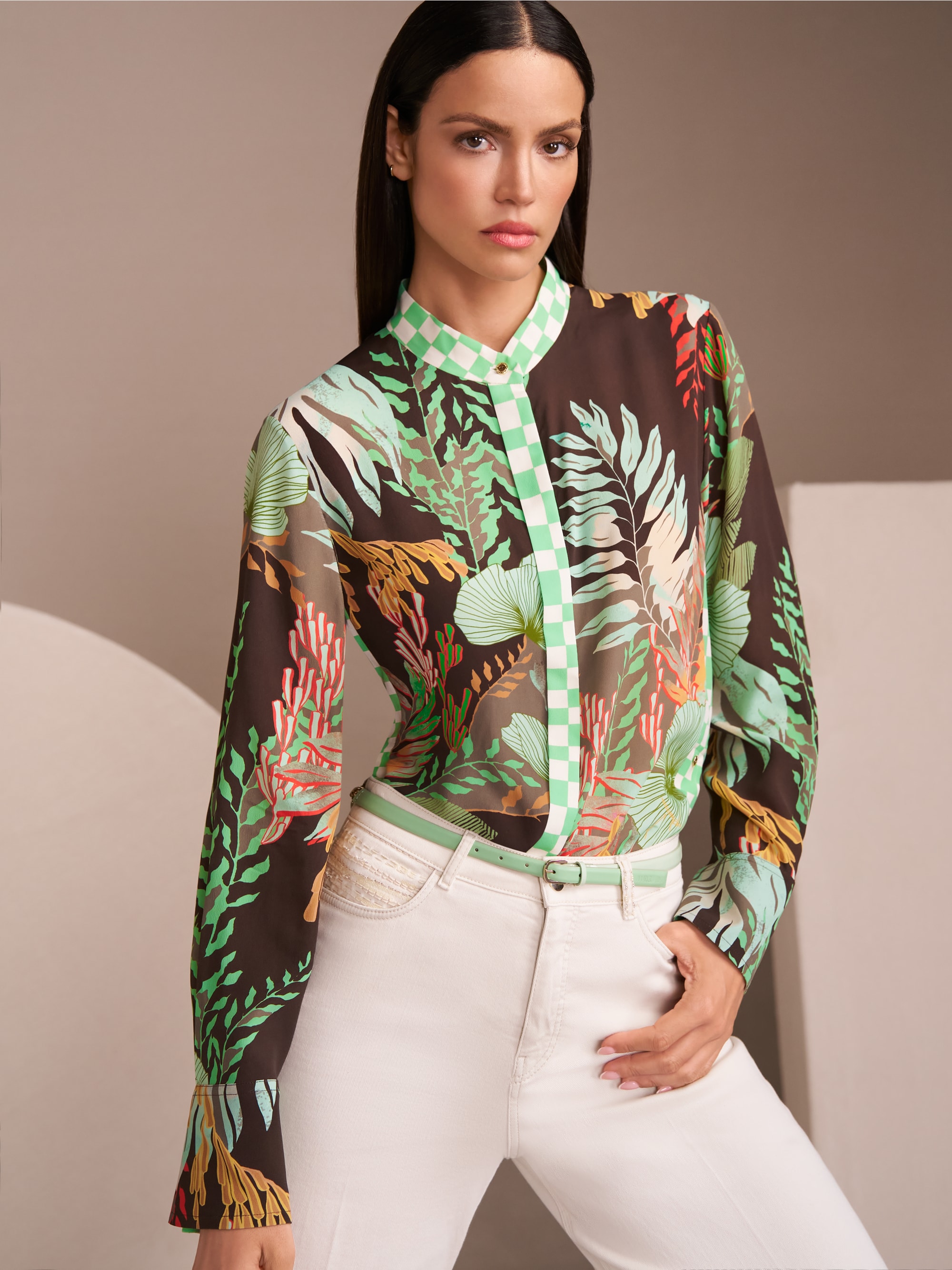 Leichte Bluse mit floralem Print