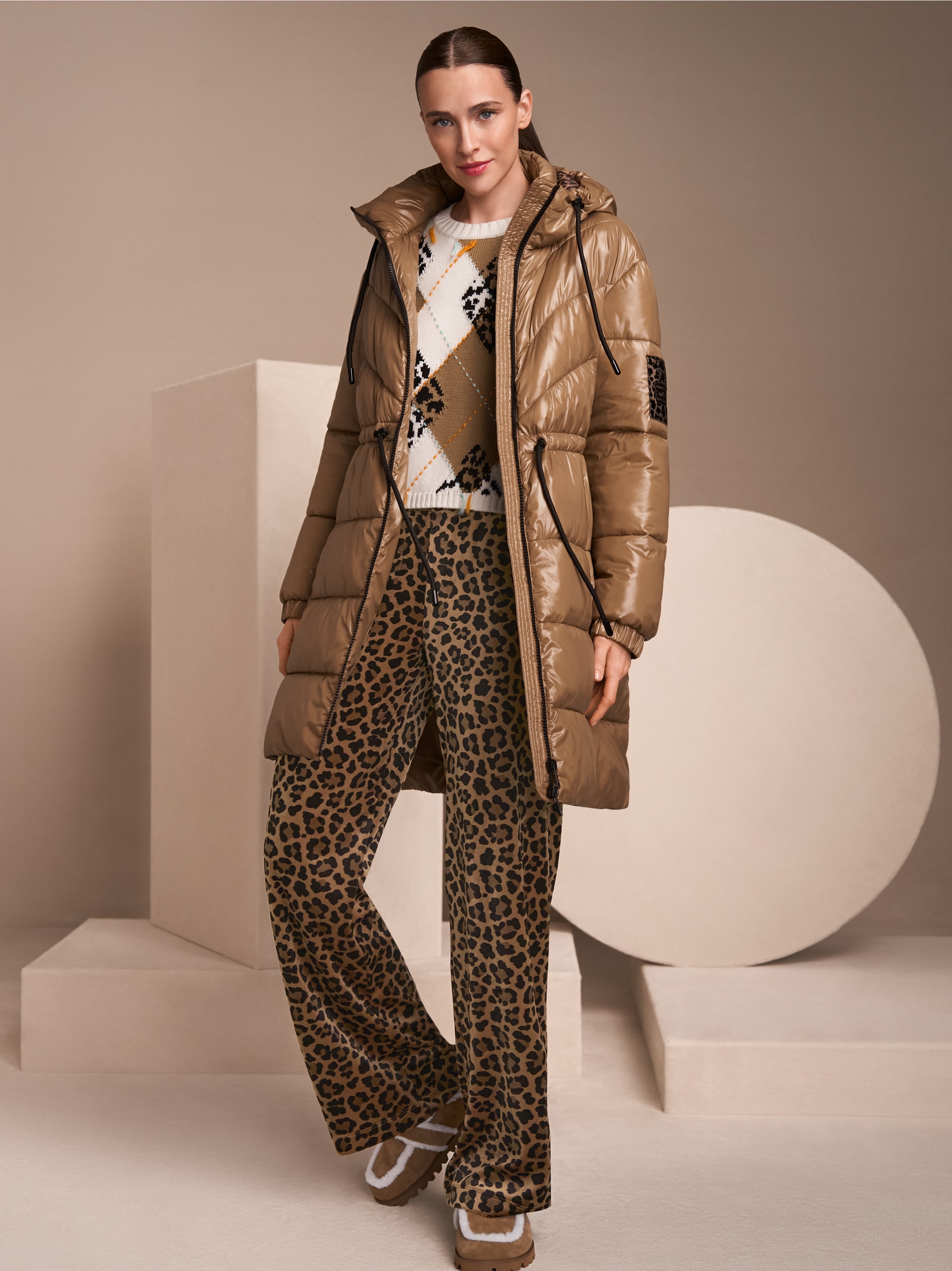 Rethink Together fake down coat